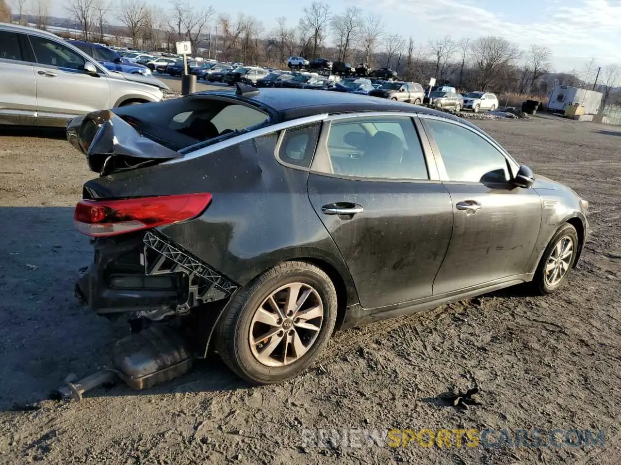 3 Photograph of a damaged car 5XXGT4L31KG279267 KIA OPTIMA 2019