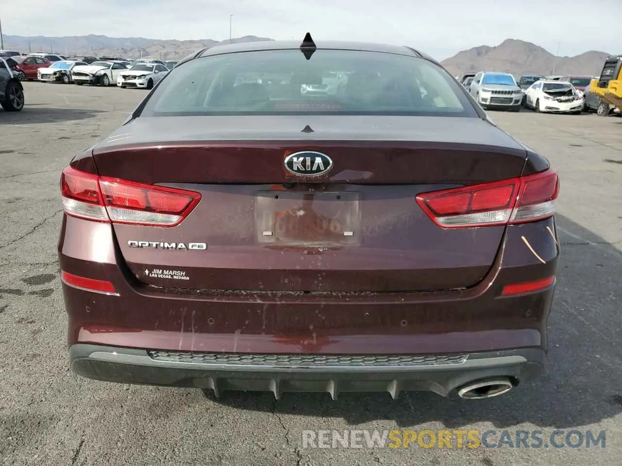 6 Photograph of a damaged car 5XXGT4L31KG282038 KIA OPTIMA 2019