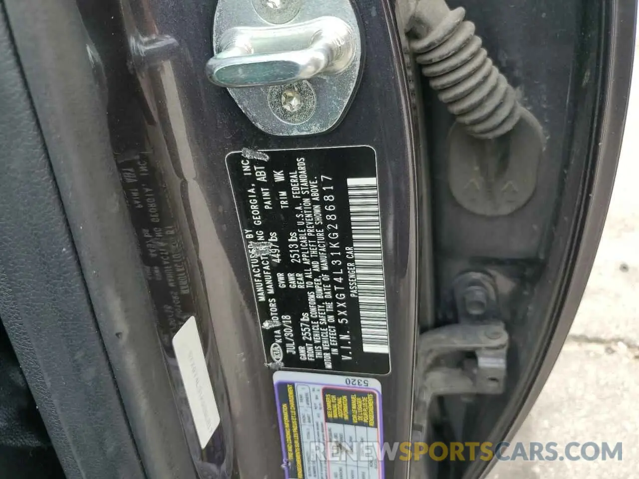 14 Photograph of a damaged car 5XXGT4L31KG286817 KIA OPTIMA 2019