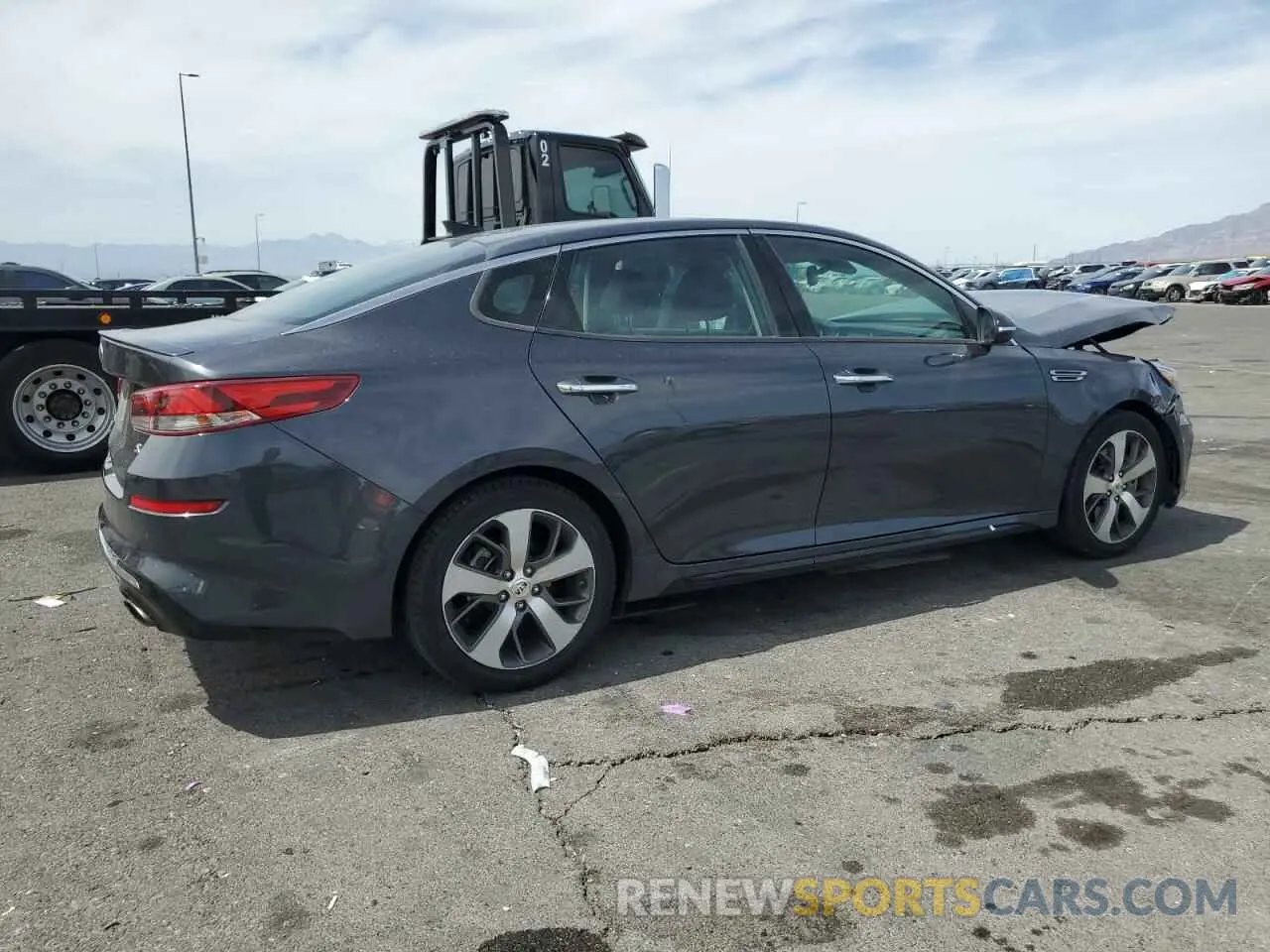 3 Photograph of a damaged car 5XXGT4L31KG286817 KIA OPTIMA 2019