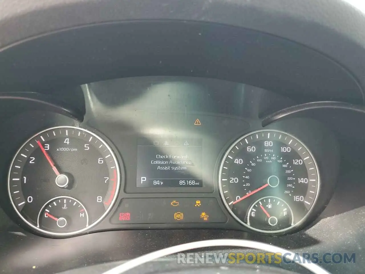 9 Photograph of a damaged car 5XXGT4L31KG286817 KIA OPTIMA 2019
