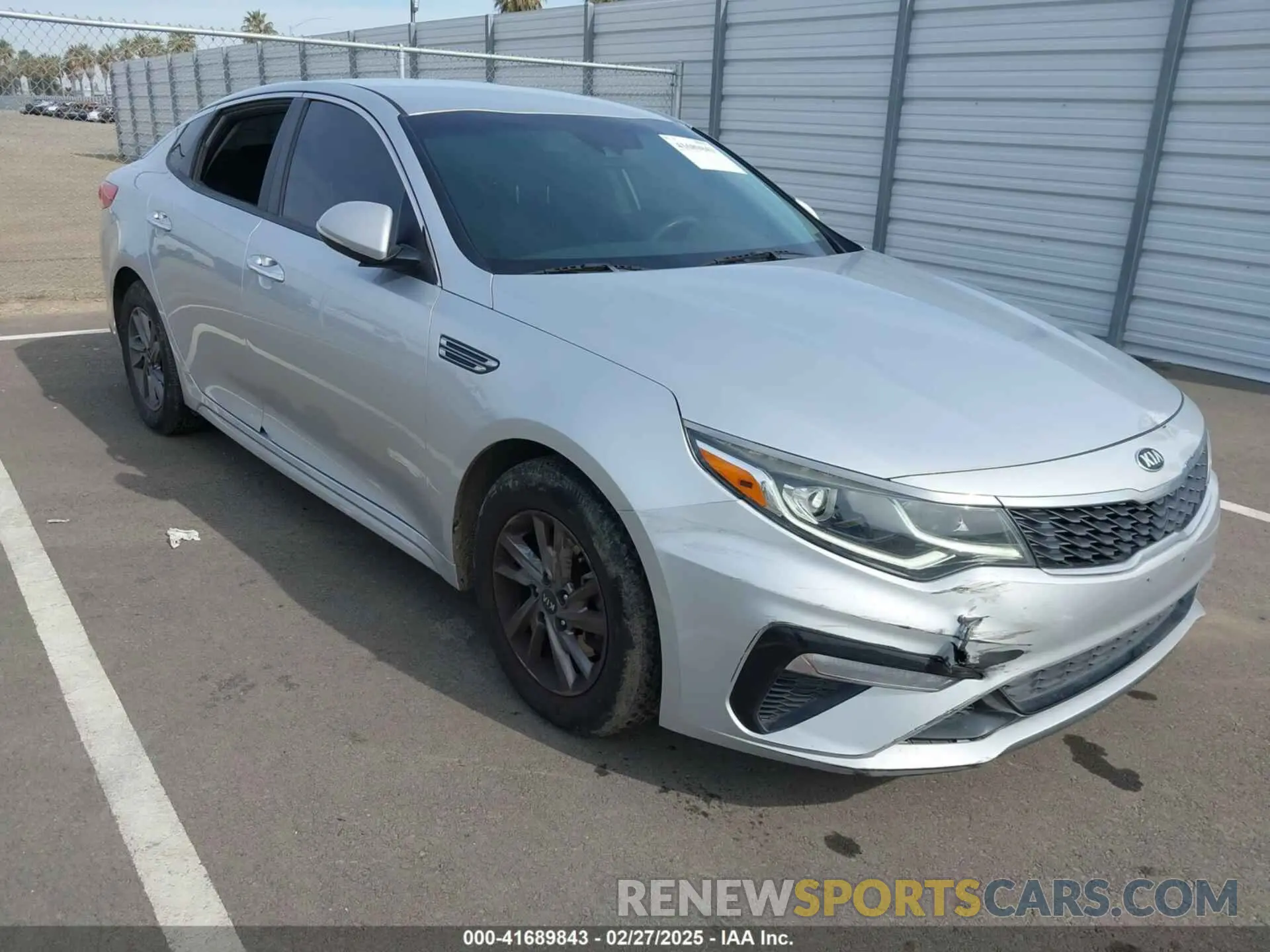 1 Photograph of a damaged car 5XXGT4L31KG297235 KIA OPTIMA 2019