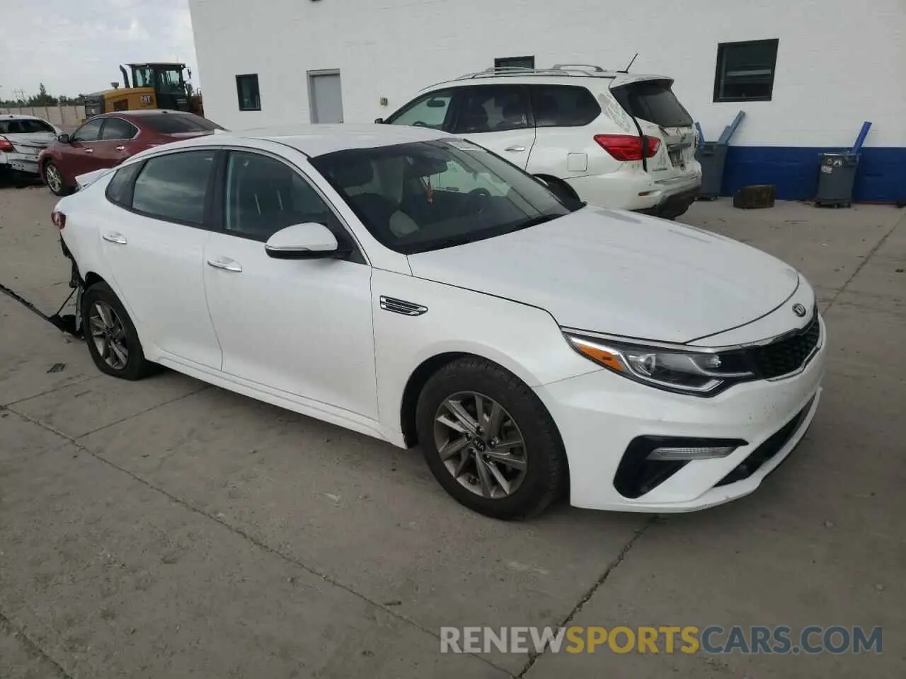 4 Photograph of a damaged car 5XXGT4L31KG306497 KIA OPTIMA 2019