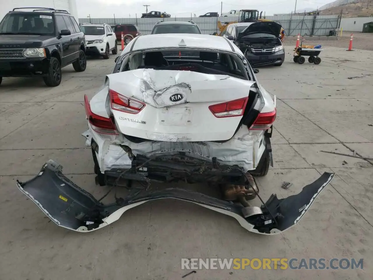6 Photograph of a damaged car 5XXGT4L31KG306497 KIA OPTIMA 2019