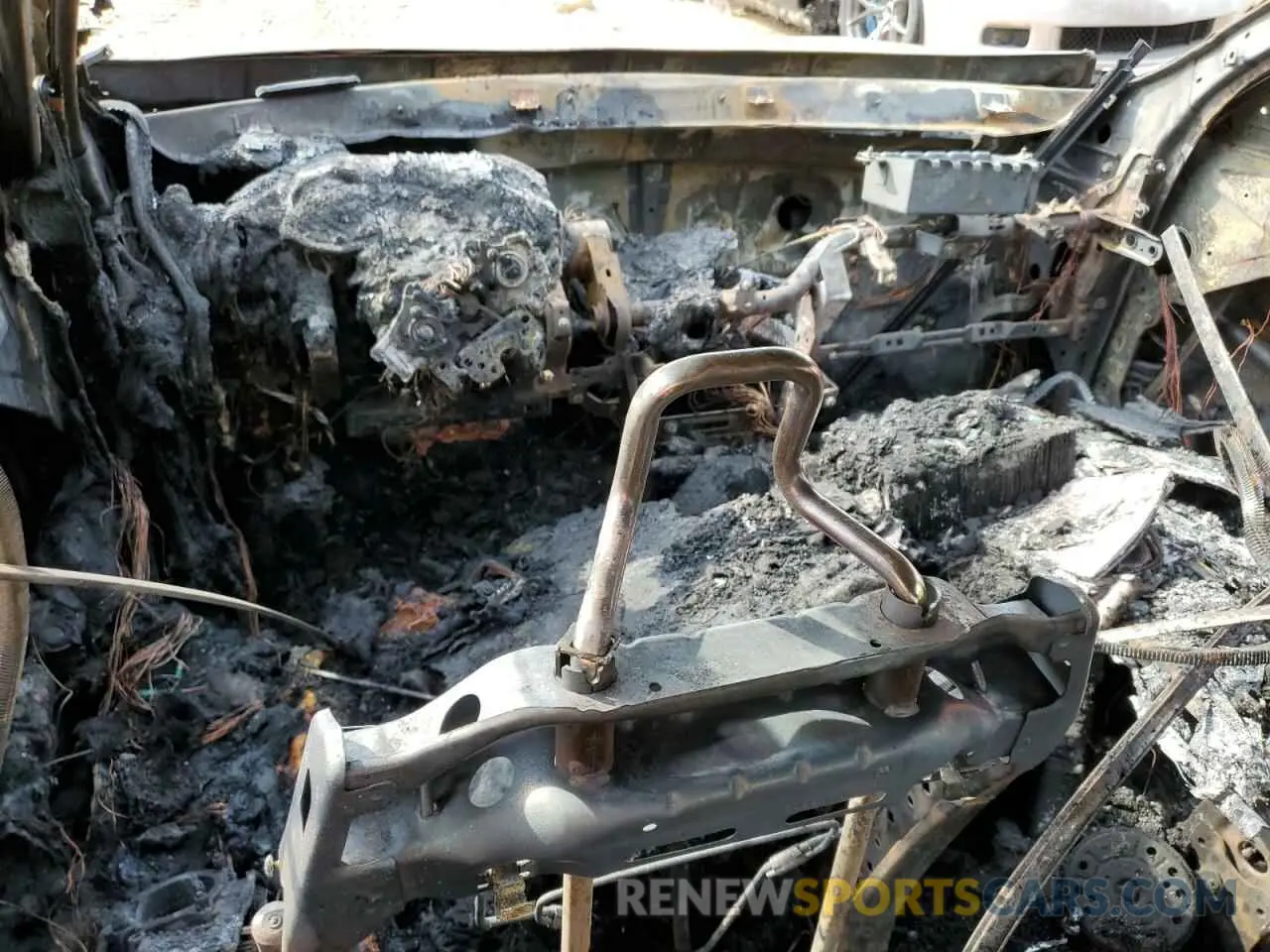 8 Photograph of a damaged car 5XXGT4L31KG319153 KIA OPTIMA 2019