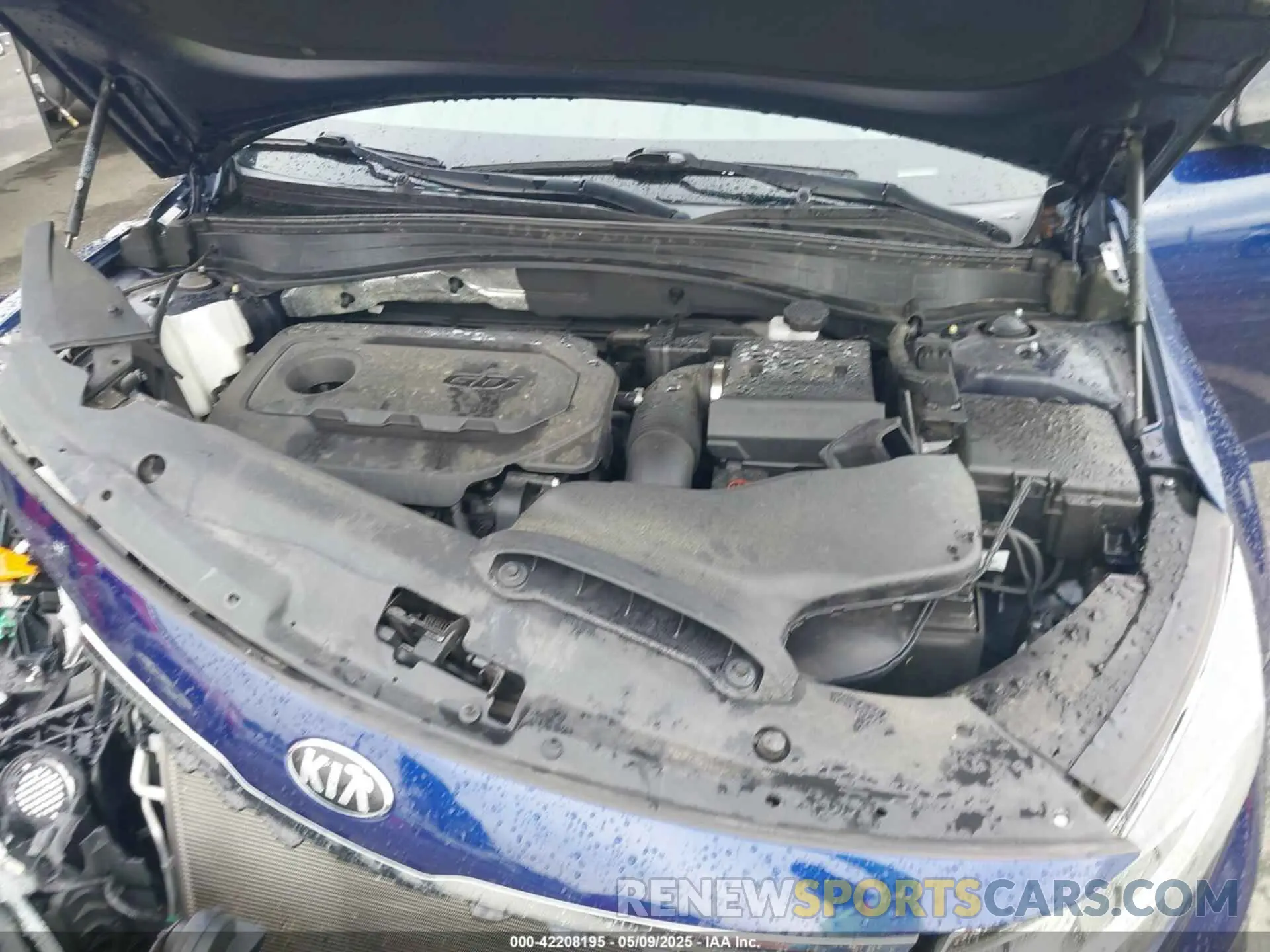 10 Photograph of a damaged car 5XXGT4L31KG328032 KIA OPTIMA 2019