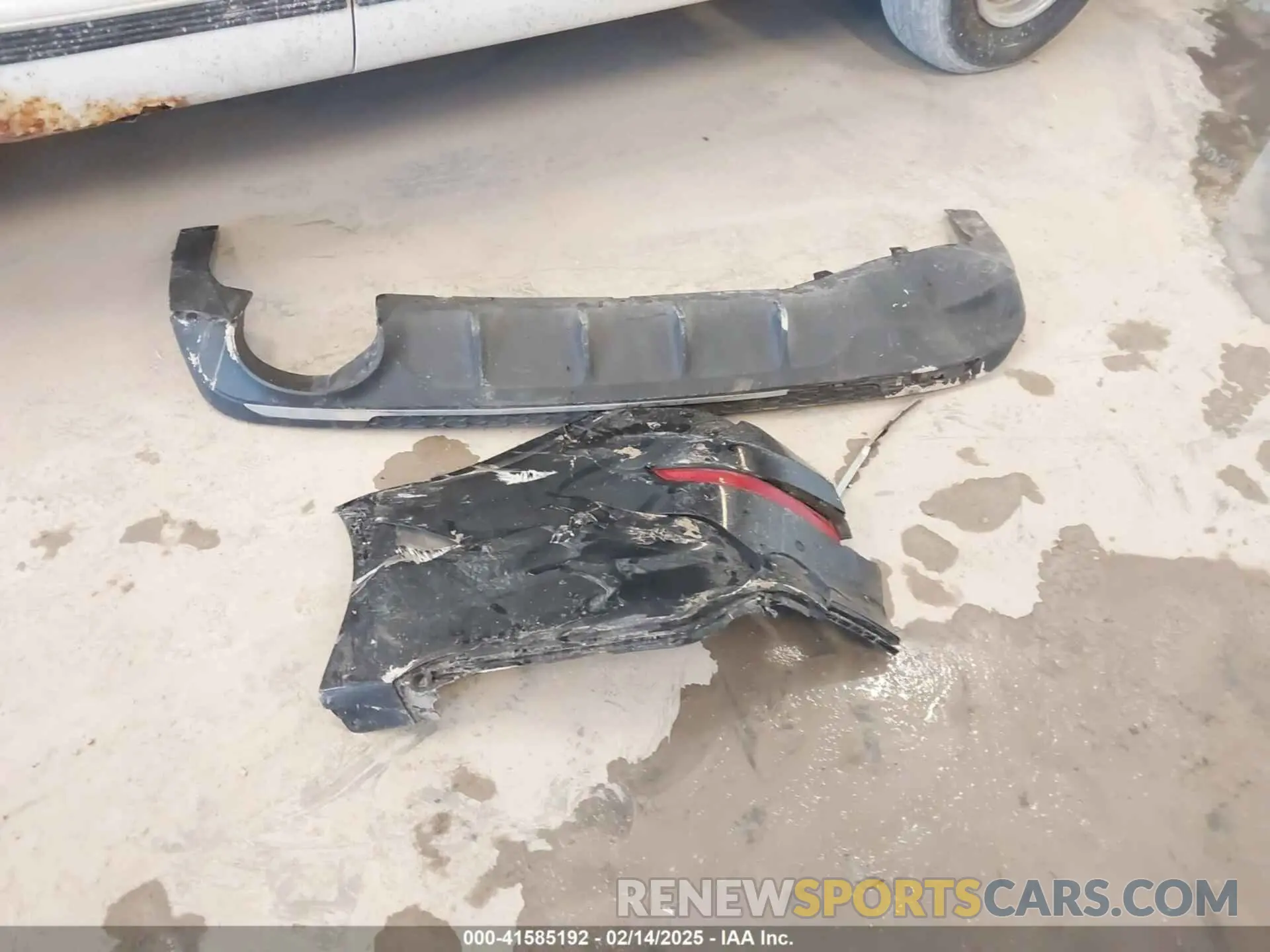 12 Photograph of a damaged car 5XXGT4L31KG342402 KIA OPTIMA 2019