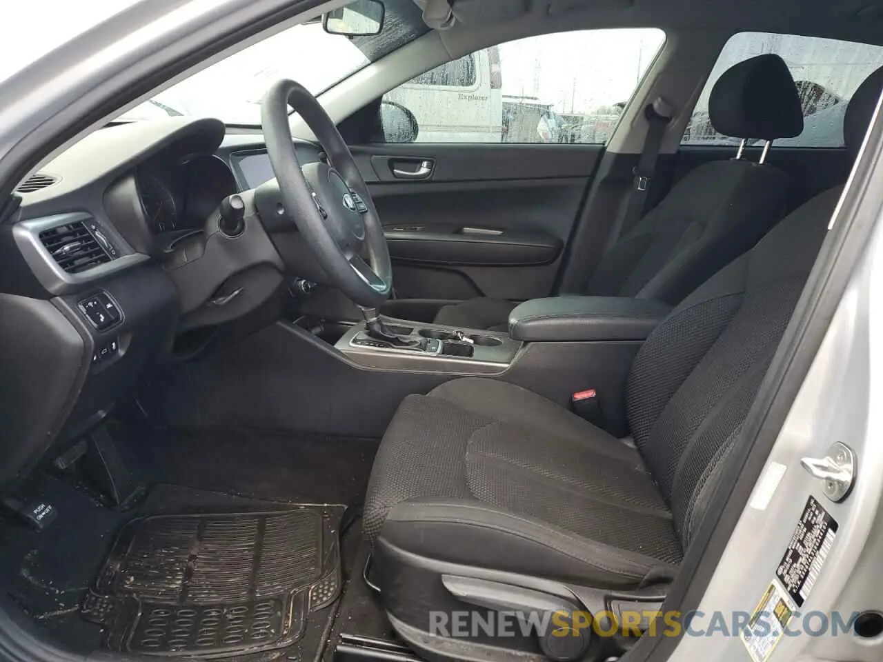 7 Photograph of a damaged car 5XXGT4L31KG344103 KIA OPTIMA 2019