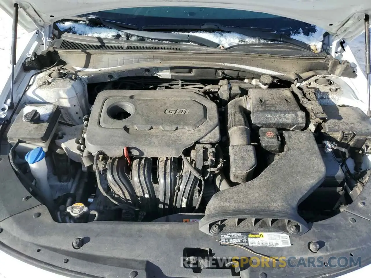 11 Photograph of a damaged car 5XXGT4L31KG345106 KIA OPTIMA 2019
