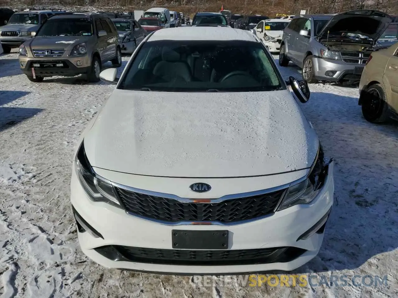 5 Photograph of a damaged car 5XXGT4L31KG345106 KIA OPTIMA 2019