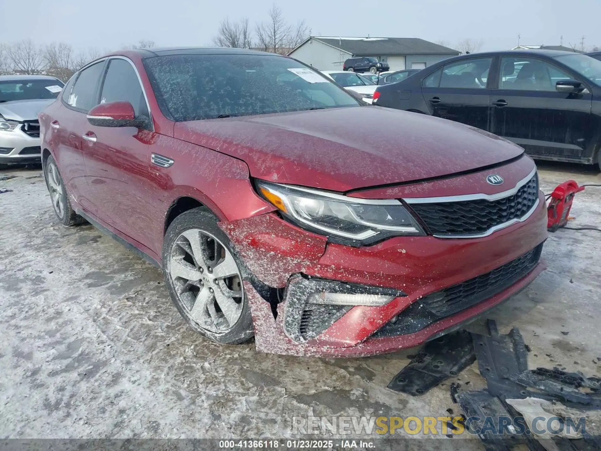 1 Photograph of a damaged car 5XXGT4L31KG349821 KIA OPTIMA 2019