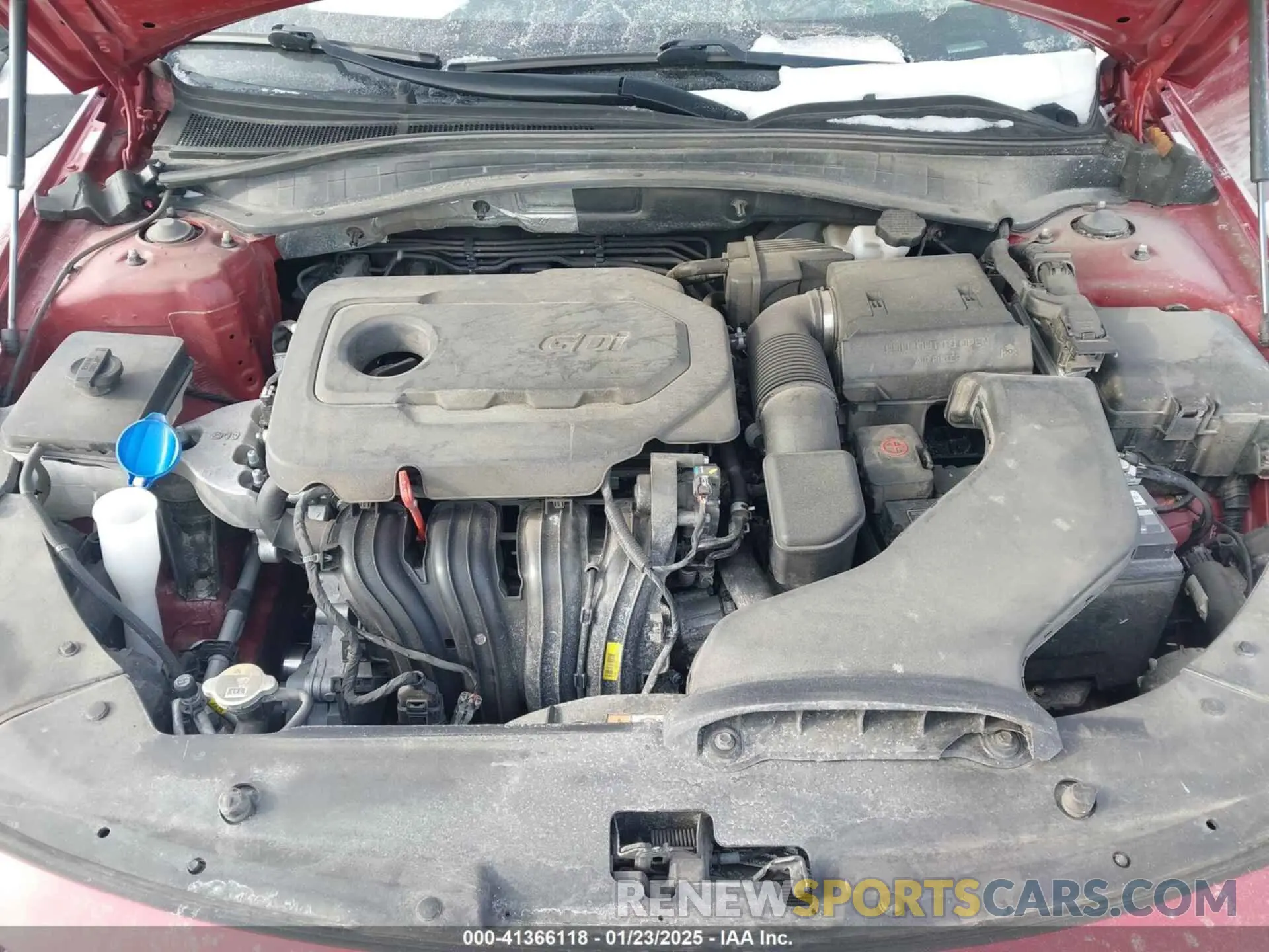 10 Photograph of a damaged car 5XXGT4L31KG349821 KIA OPTIMA 2019