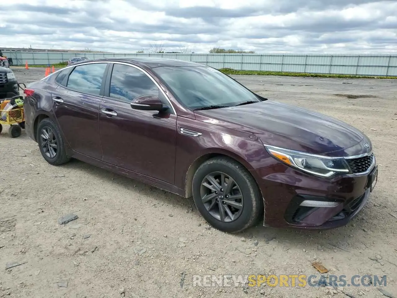 4 Photograph of a damaged car 5XXGT4L31KG350841 KIA OPTIMA 2019
