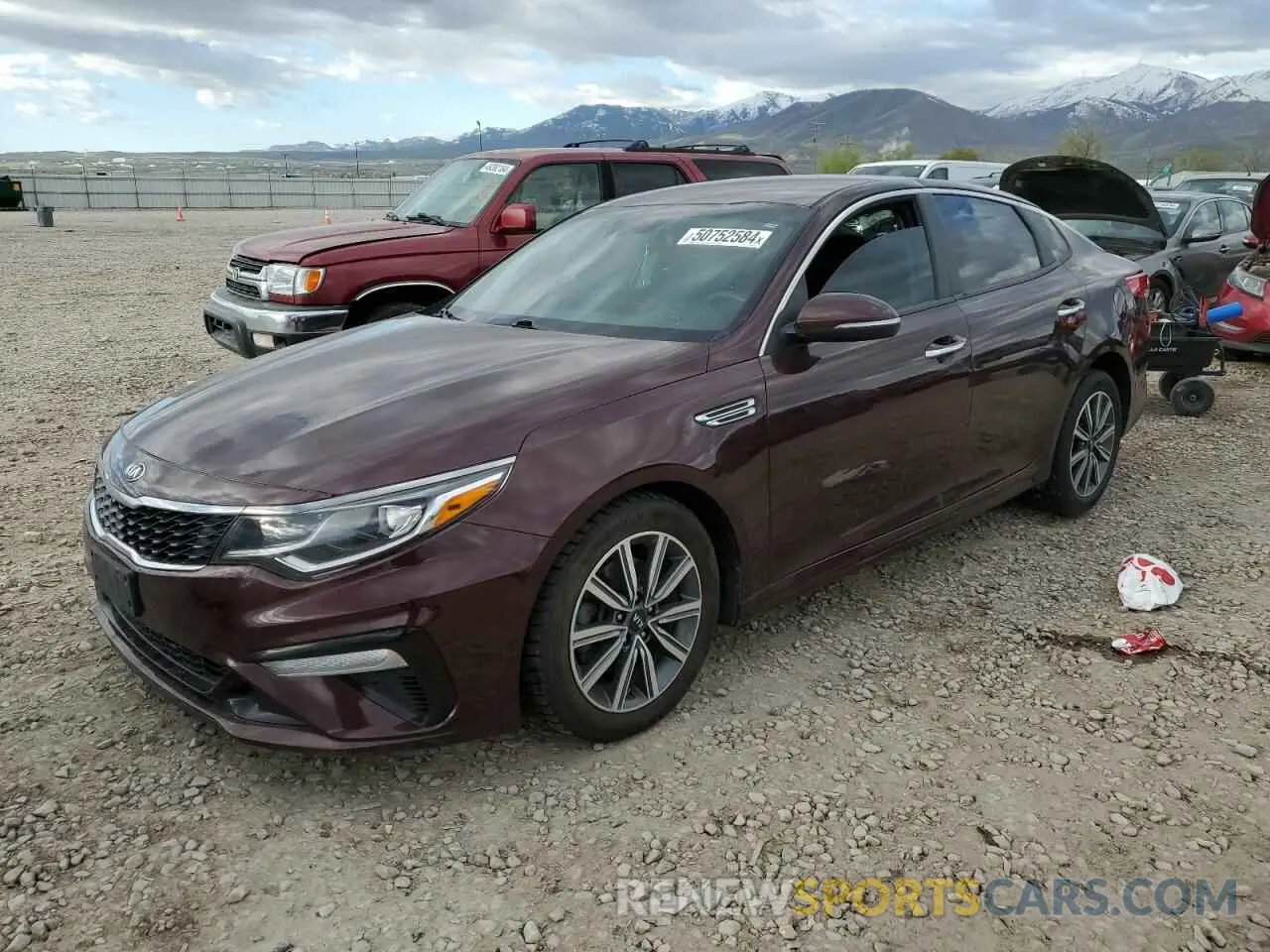 1 Photograph of a damaged car 5XXGT4L31KG354615 KIA OPTIMA 2019