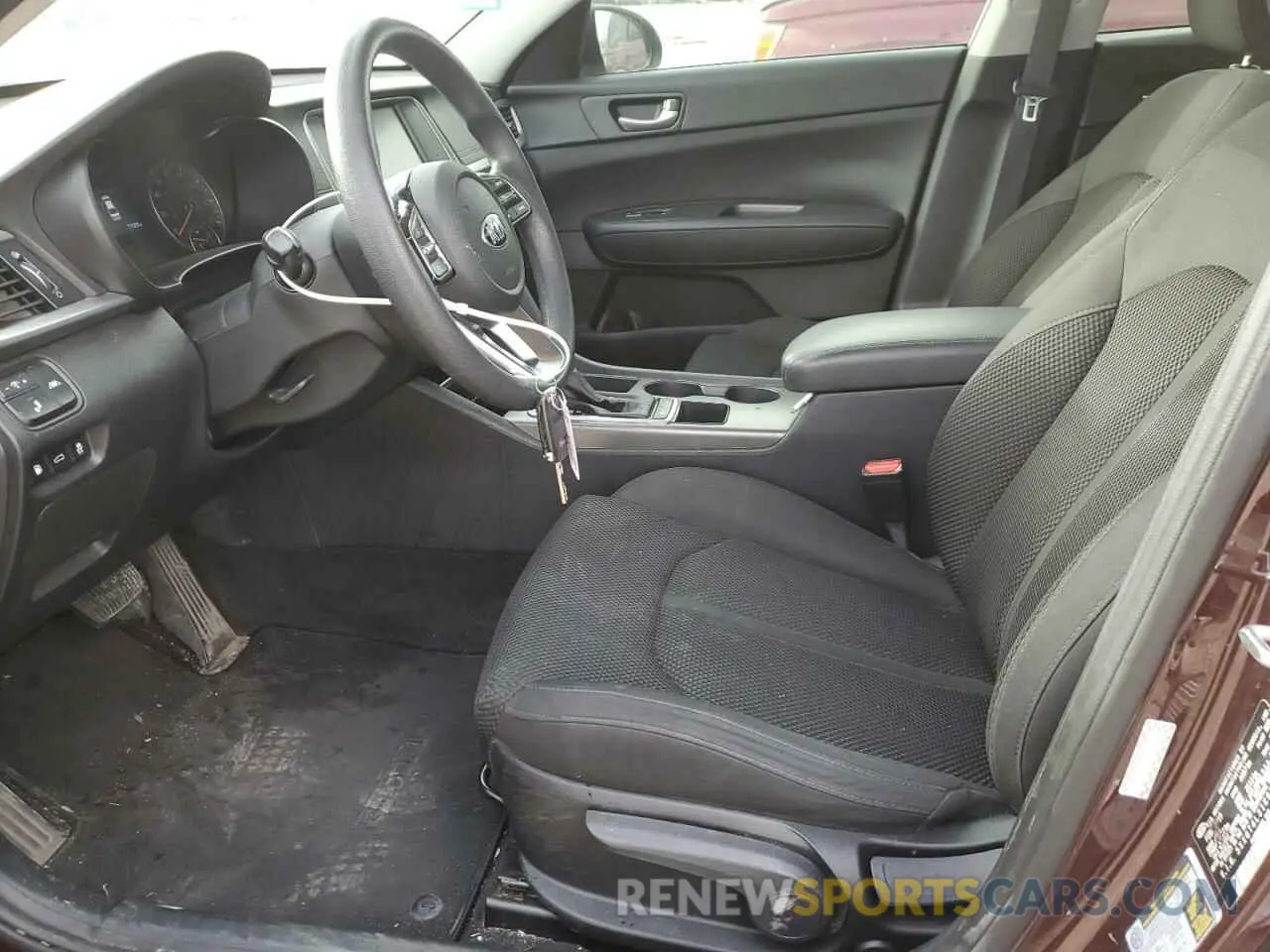 7 Photograph of a damaged car 5XXGT4L31KG354615 KIA OPTIMA 2019
