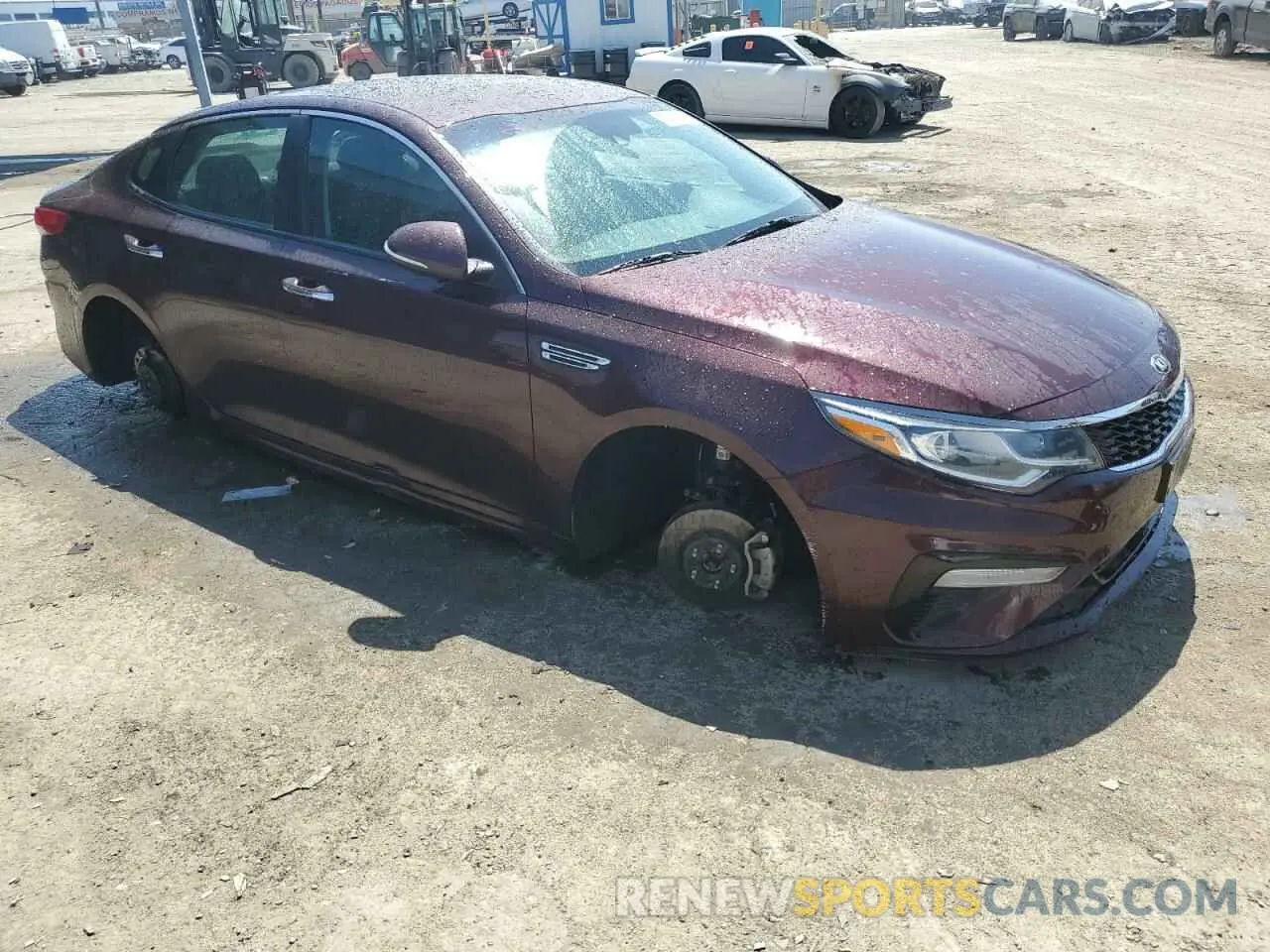 4 Photograph of a damaged car 5XXGT4L31KG356073 KIA OPTIMA 2019