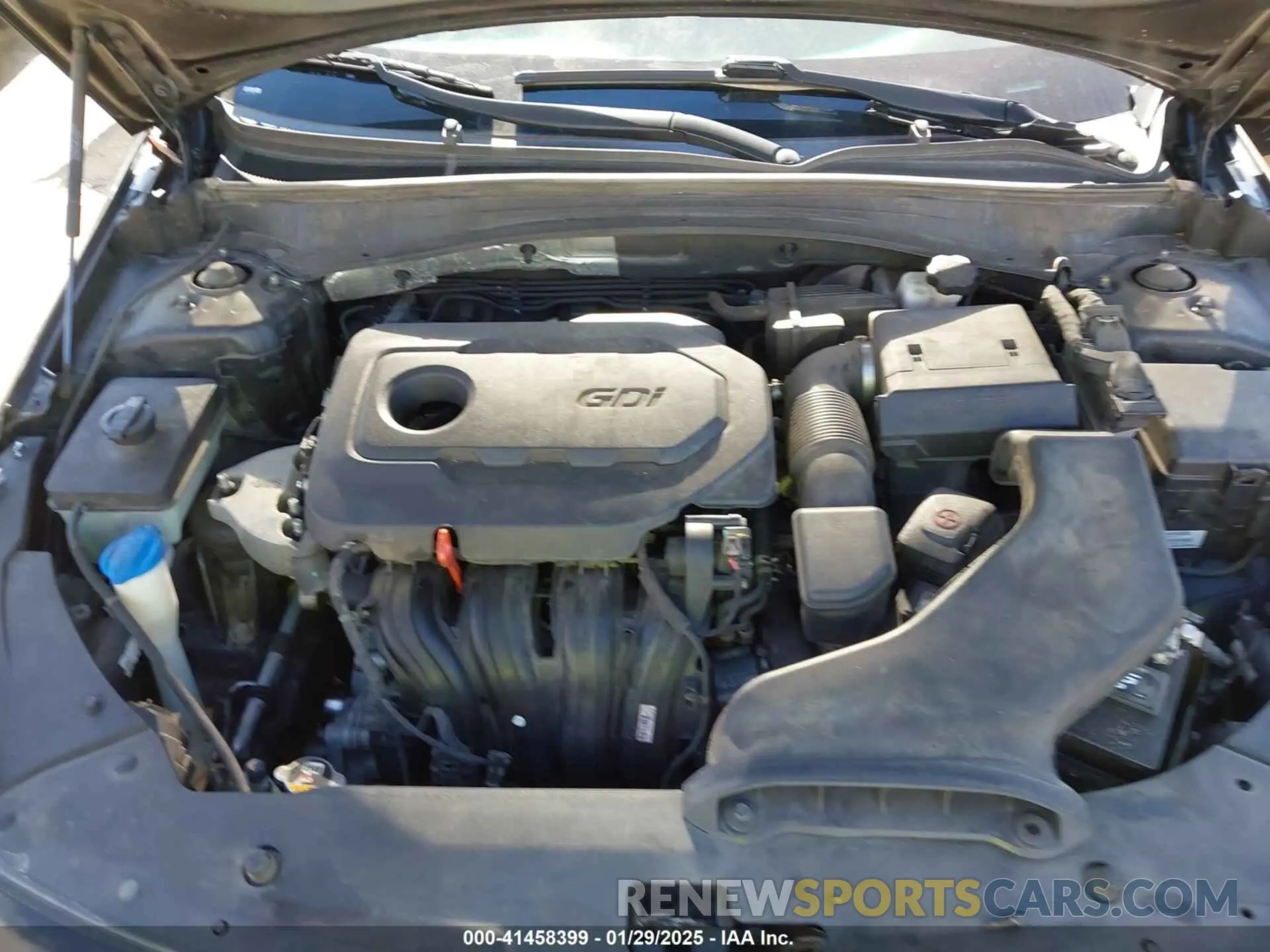 10 Photograph of a damaged car 5XXGT4L31KG357854 KIA OPTIMA 2019