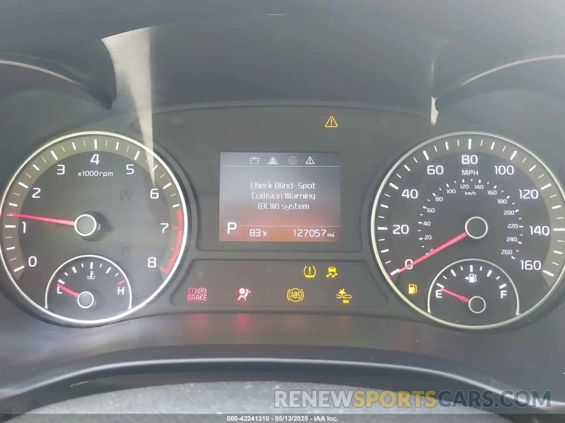 7 Photograph of a damaged car 5XXGT4L31KG364786 KIA OPTIMA 2019