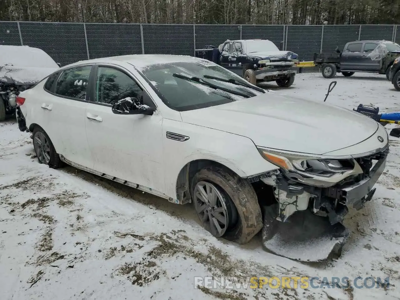 4 Photograph of a damaged car 5XXGT4L31KG369860 KIA OPTIMA 2019