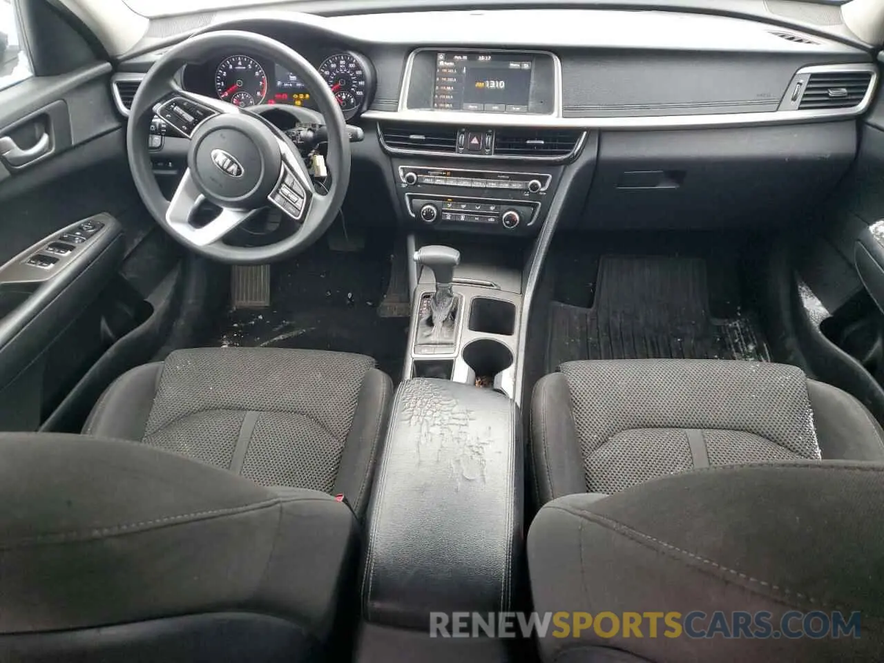 8 Photograph of a damaged car 5XXGT4L31KG369860 KIA OPTIMA 2019