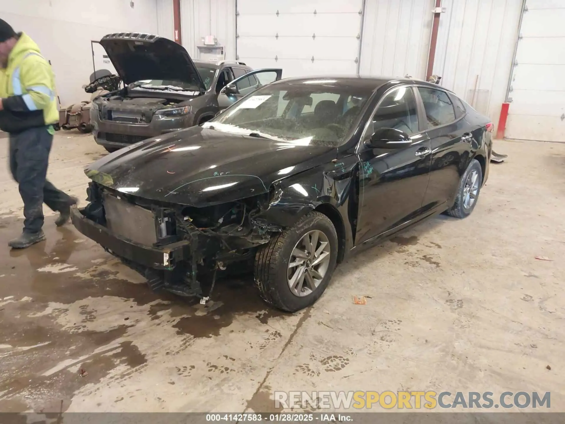 2 Photograph of a damaged car 5XXGT4L31KG376856 KIA OPTIMA 2019