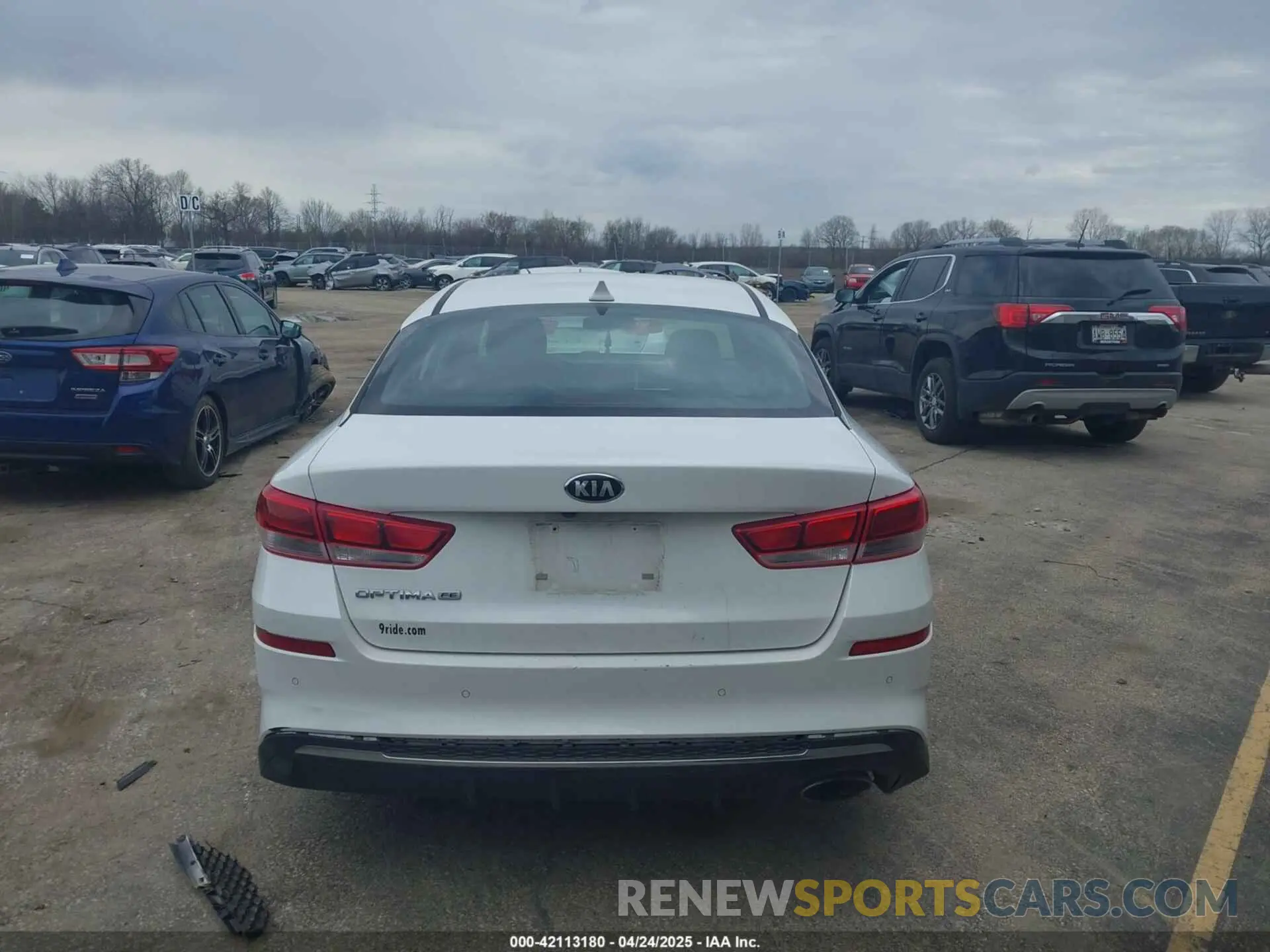 16 Photograph of a damaged car 5XXGT4L32KG281528 KIA OPTIMA 2019