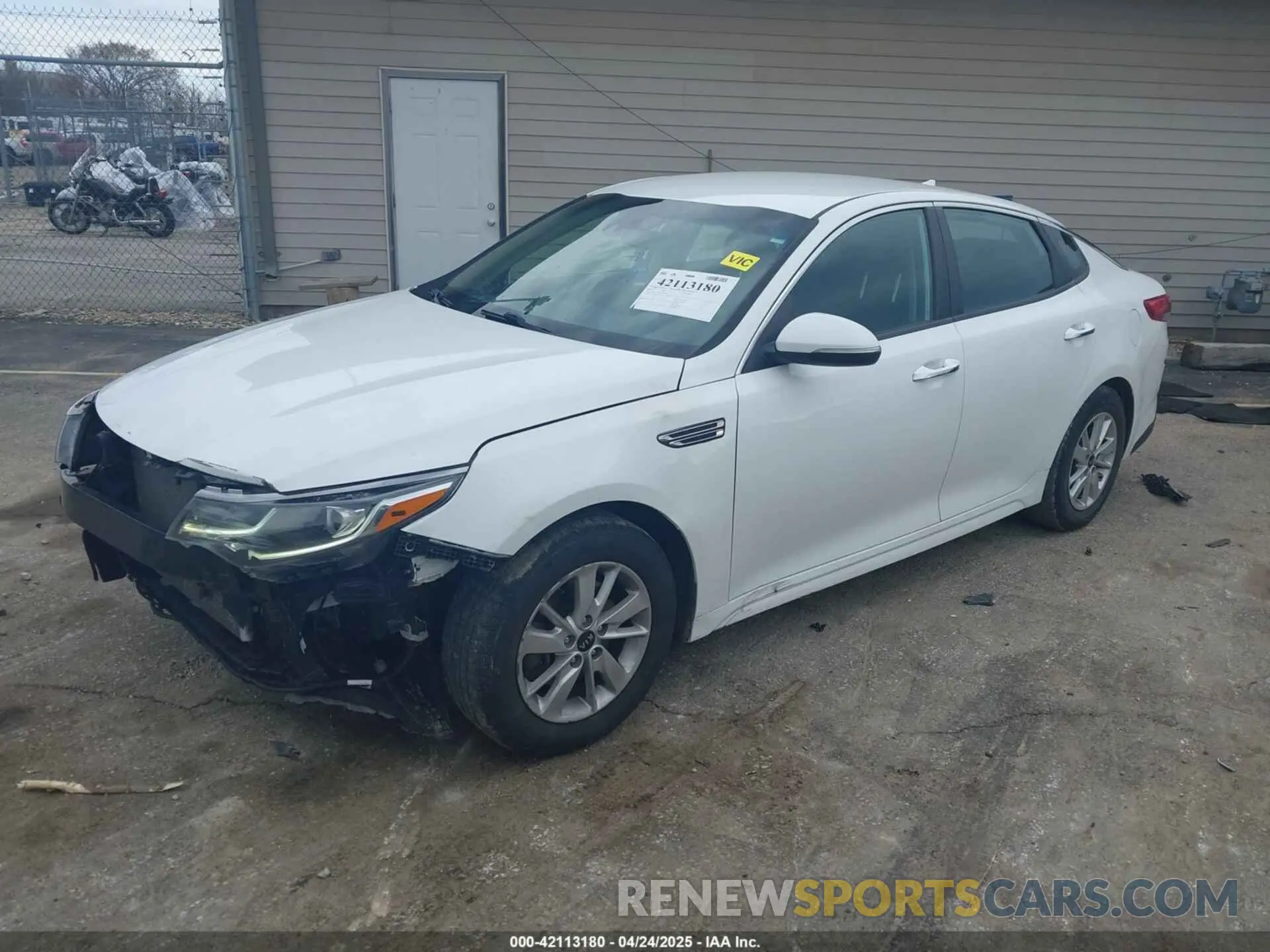 2 Photograph of a damaged car 5XXGT4L32KG281528 KIA OPTIMA 2019