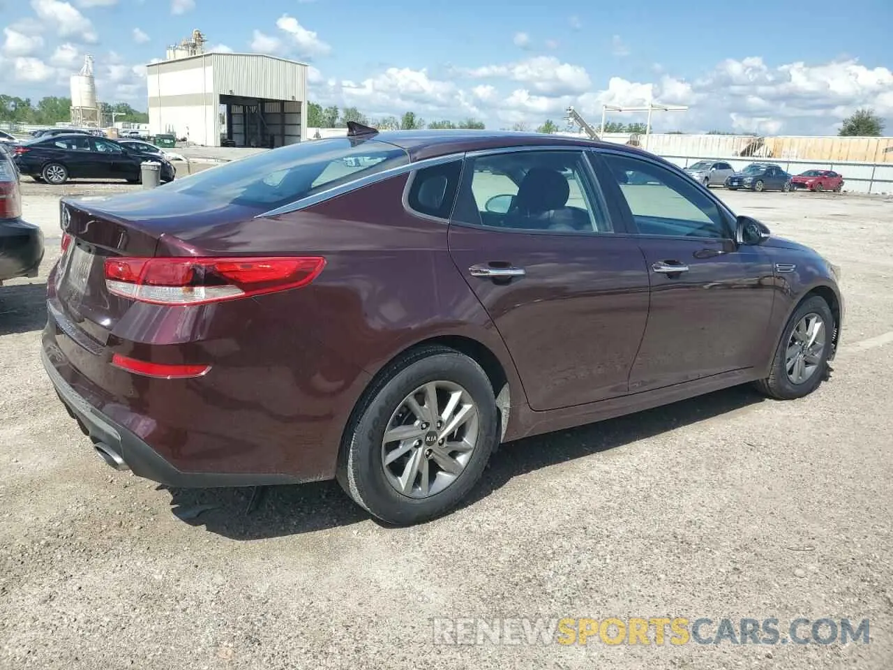 3 Photograph of a damaged car 5XXGT4L32KG286289 KIA OPTIMA 2019
