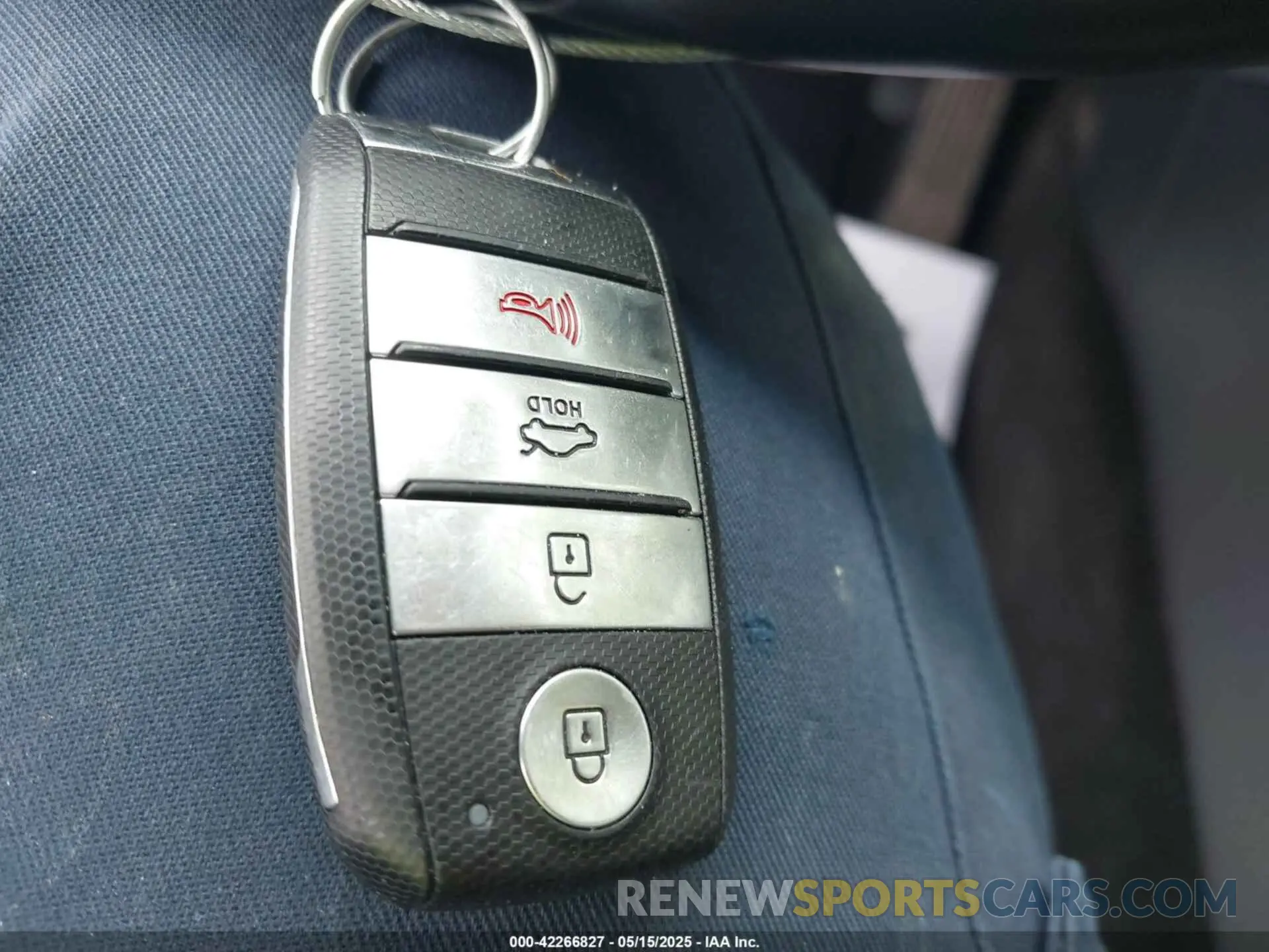 11 Photograph of a damaged car 5XXGT4L32KG298796 KIA OPTIMA 2019