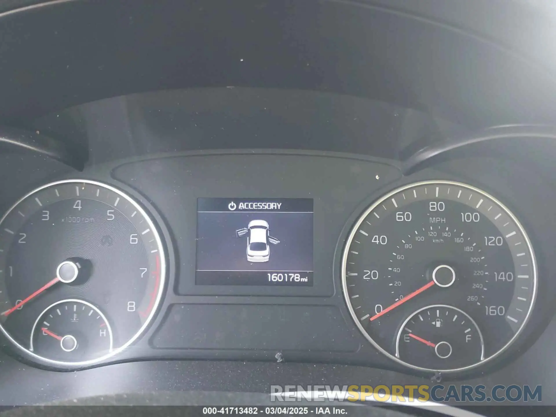 7 Photograph of a damaged car 5XXGT4L32KG324877 KIA OPTIMA 2019