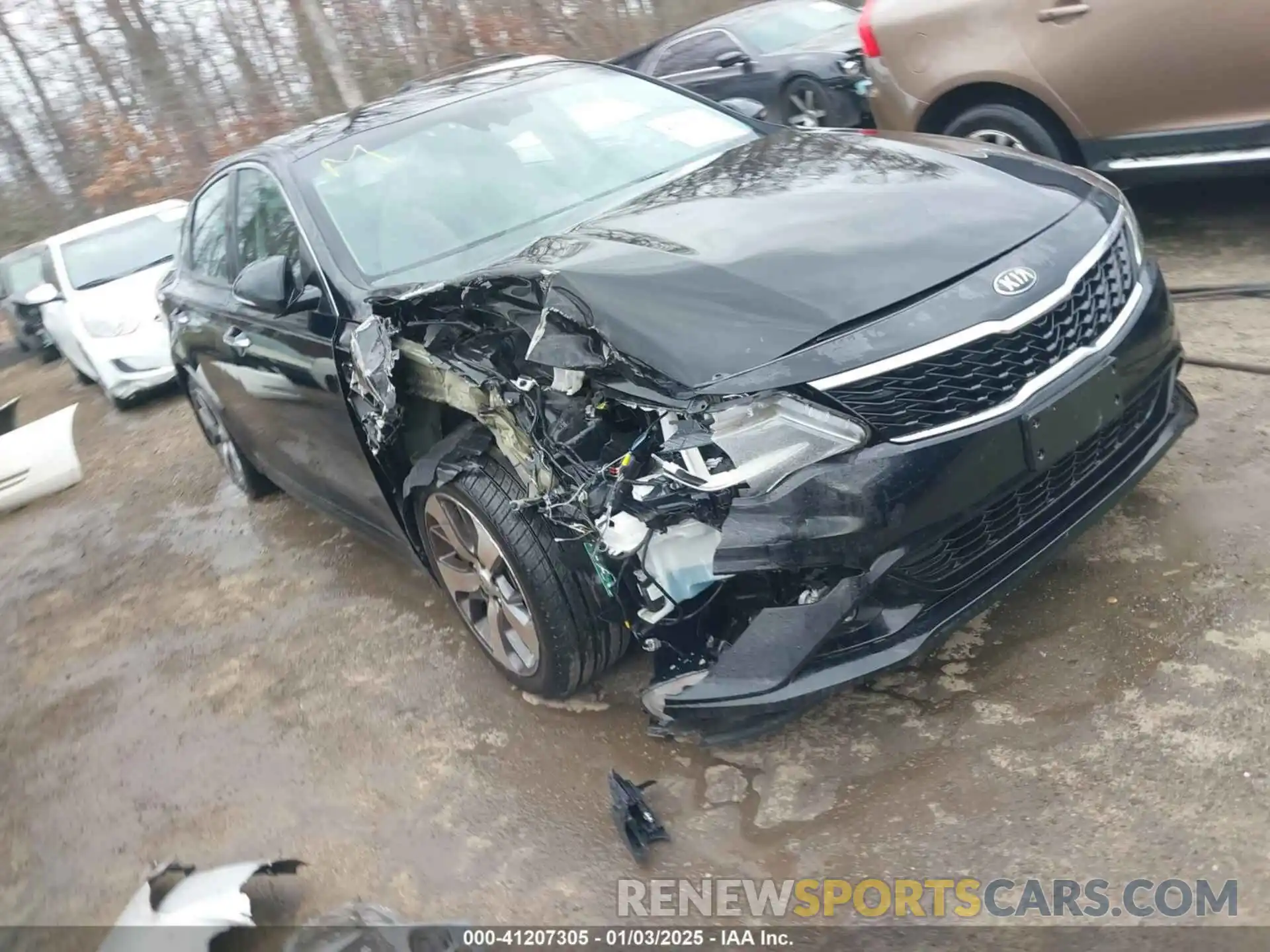 1 Photograph of a damaged car 5XXGT4L32KG329805 KIA OPTIMA 2019