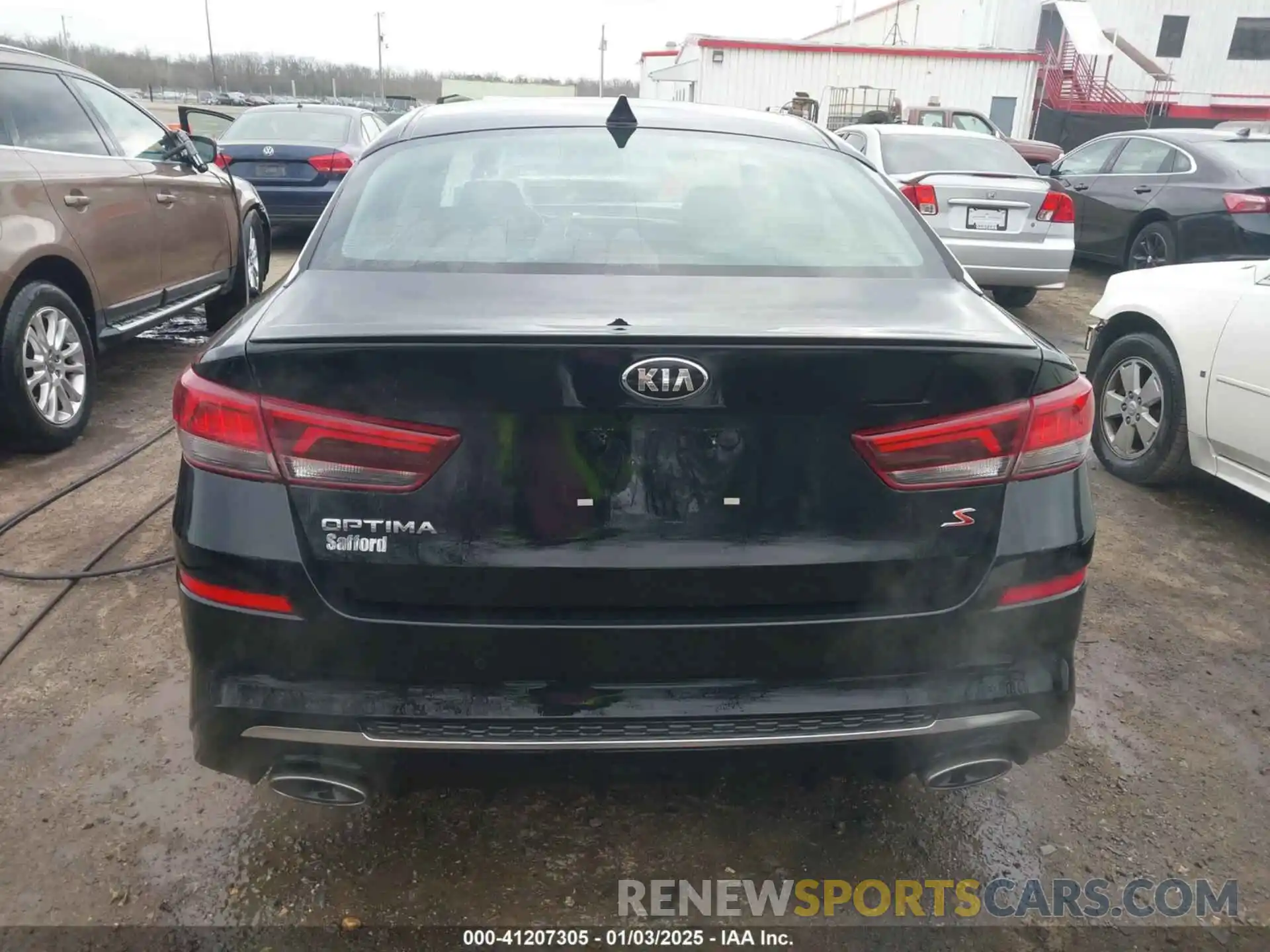 16 Photograph of a damaged car 5XXGT4L32KG329805 KIA OPTIMA 2019