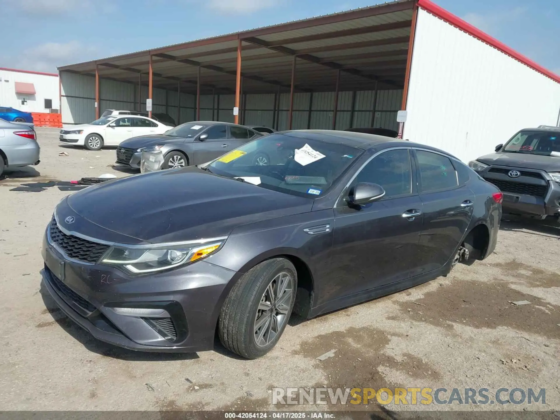 2 Photograph of a damaged car 5XXGT4L32KG330324 KIA OPTIMA 2019