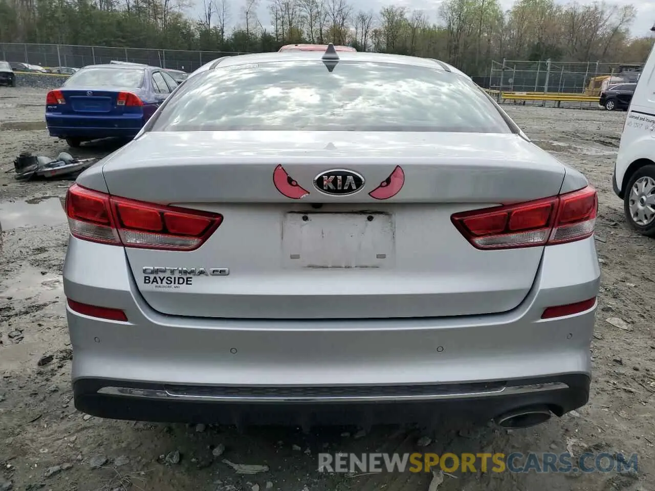 6 Photograph of a damaged car 5XXGT4L32KG332154 KIA OPTIMA 2019