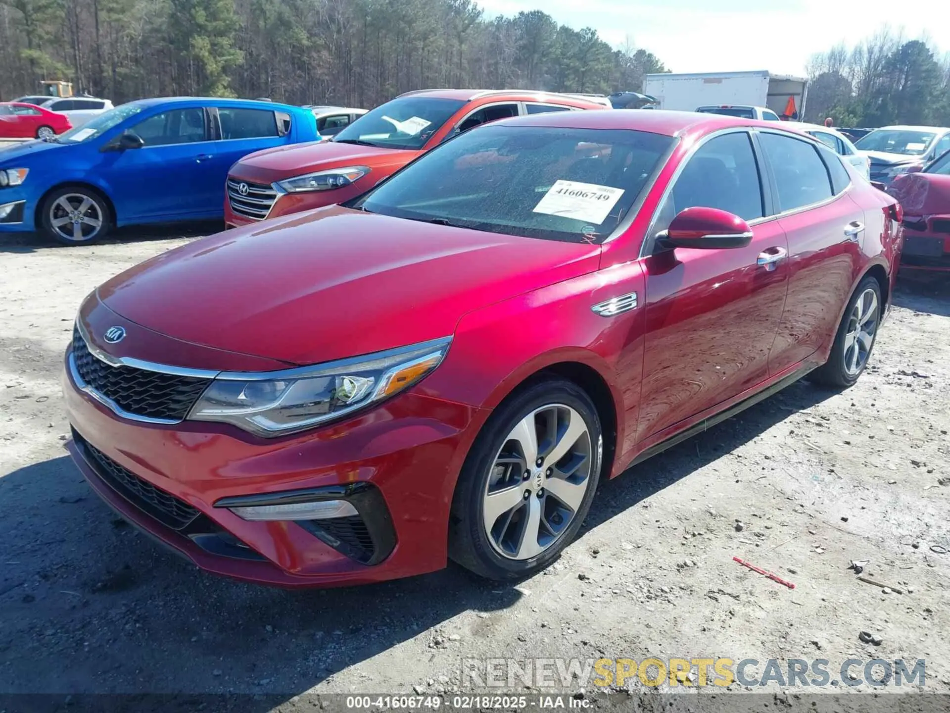2 Photograph of a damaged car 5XXGT4L32KG332395 KIA OPTIMA 2019