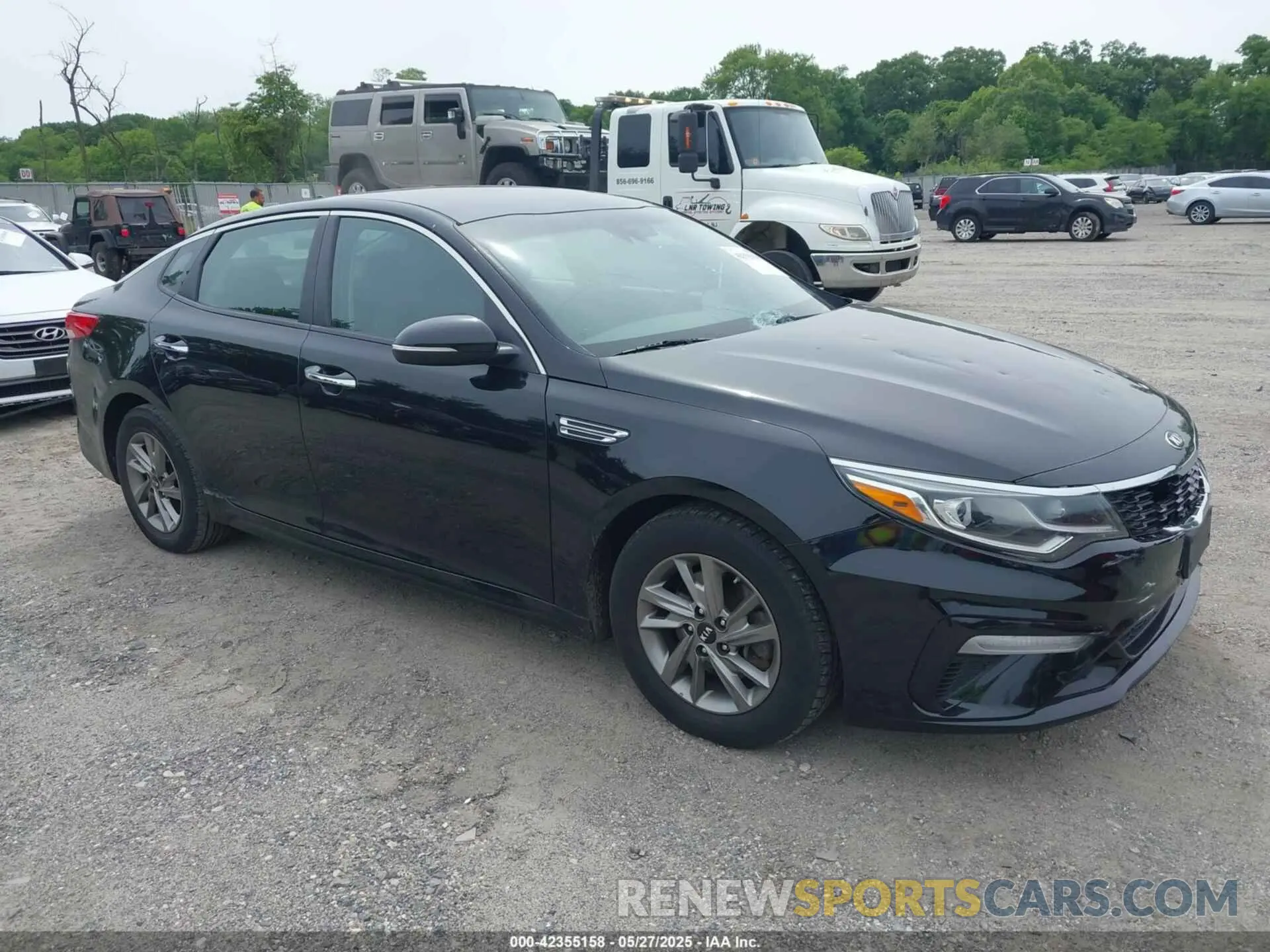 1 Photograph of a damaged car 5XXGT4L32KG332719 KIA OPTIMA 2019