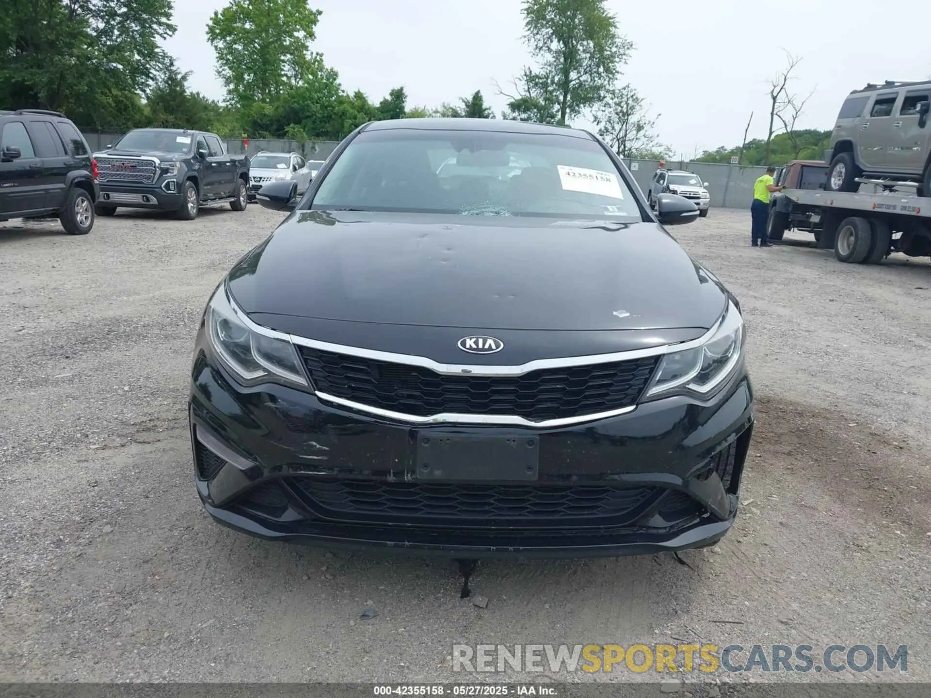 12 Photograph of a damaged car 5XXGT4L32KG332719 KIA OPTIMA 2019