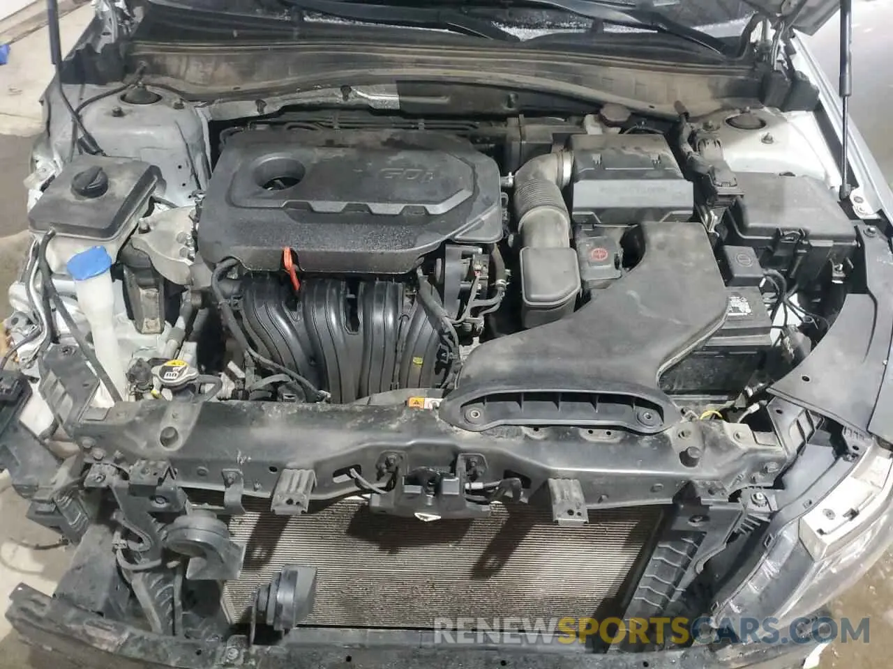 11 Photograph of a damaged car 5XXGT4L32KG333529 KIA OPTIMA 2019