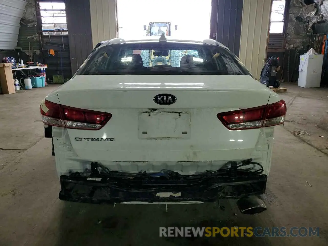 6 Photograph of a damaged car 5XXGT4L32KG335927 KIA OPTIMA 2019