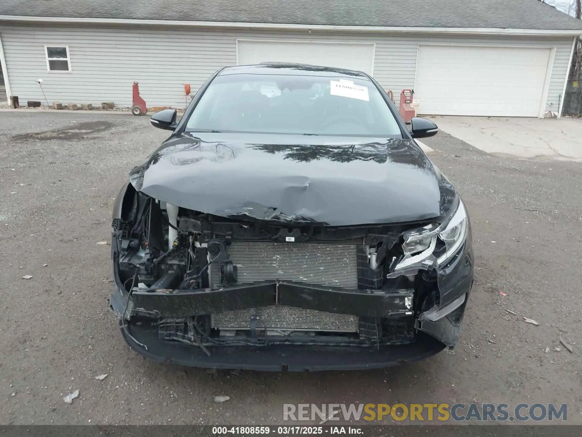 12 Photograph of a damaged car 5XXGT4L32KG339167 KIA OPTIMA 2019