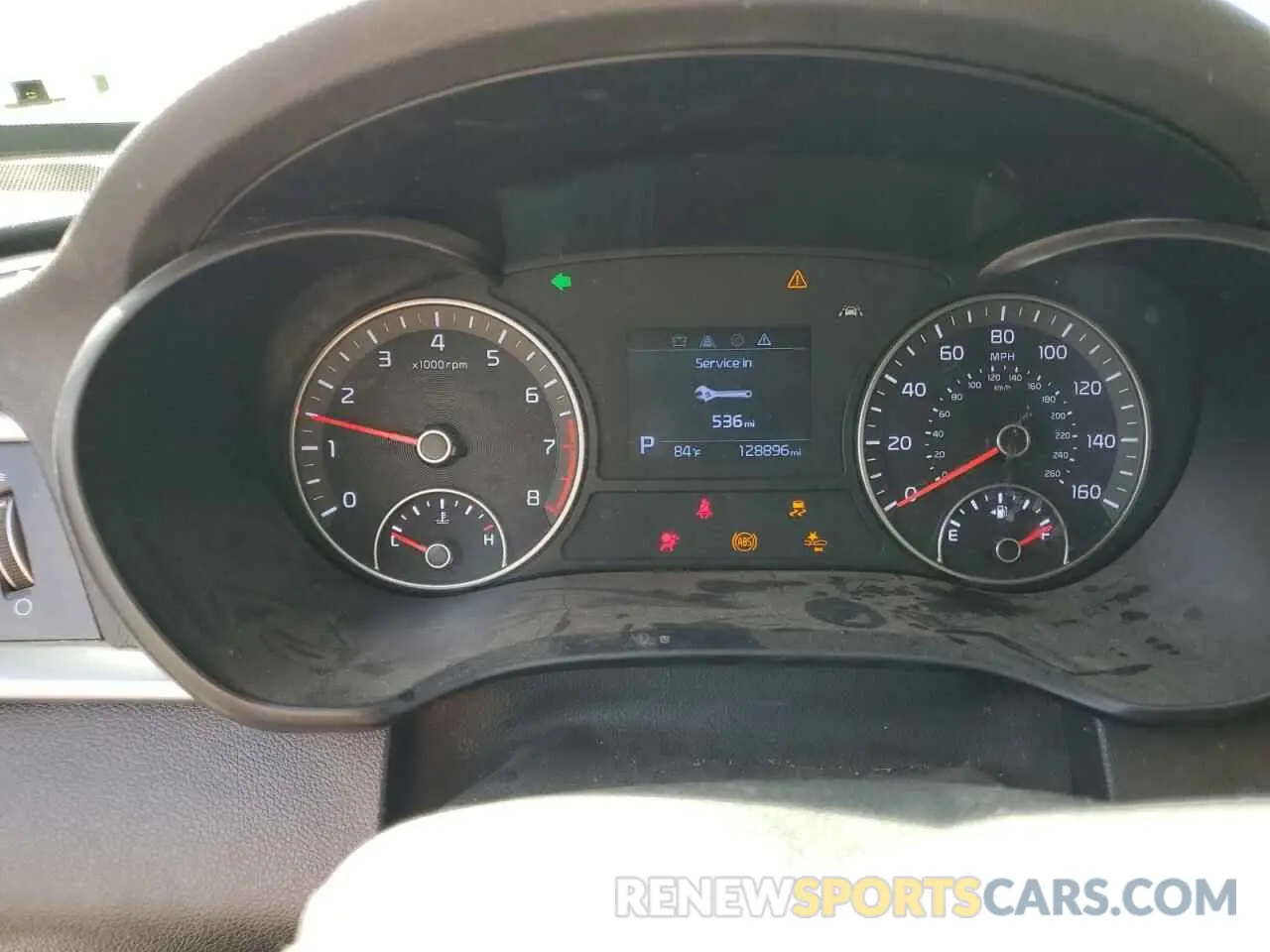 9 Photograph of a damaged car 5XXGT4L32KG354381 KIA OPTIMA 2019
