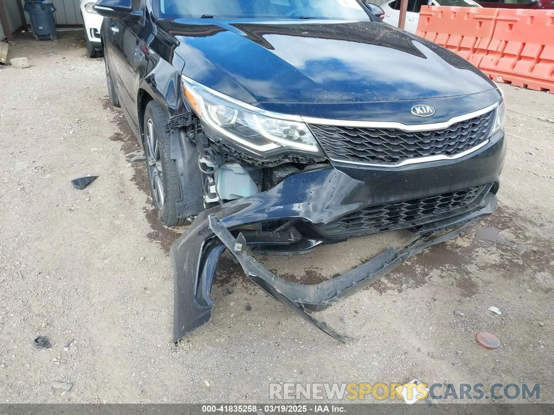 12 Photograph of a damaged car 5XXGT4L32KG354994 KIA OPTIMA 2019