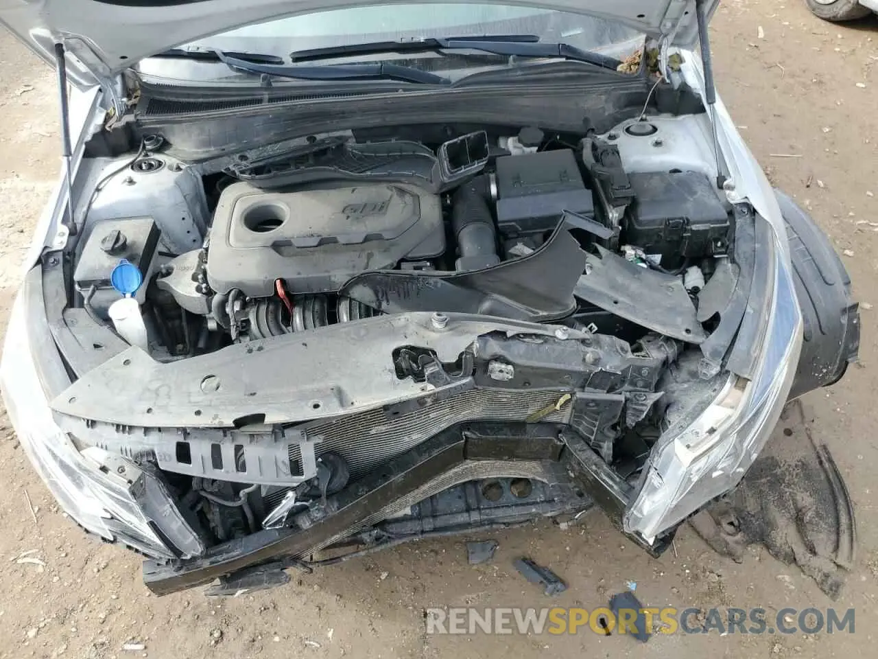 11 Photograph of a damaged car 5XXGT4L33KG275415 KIA OPTIMA 2019