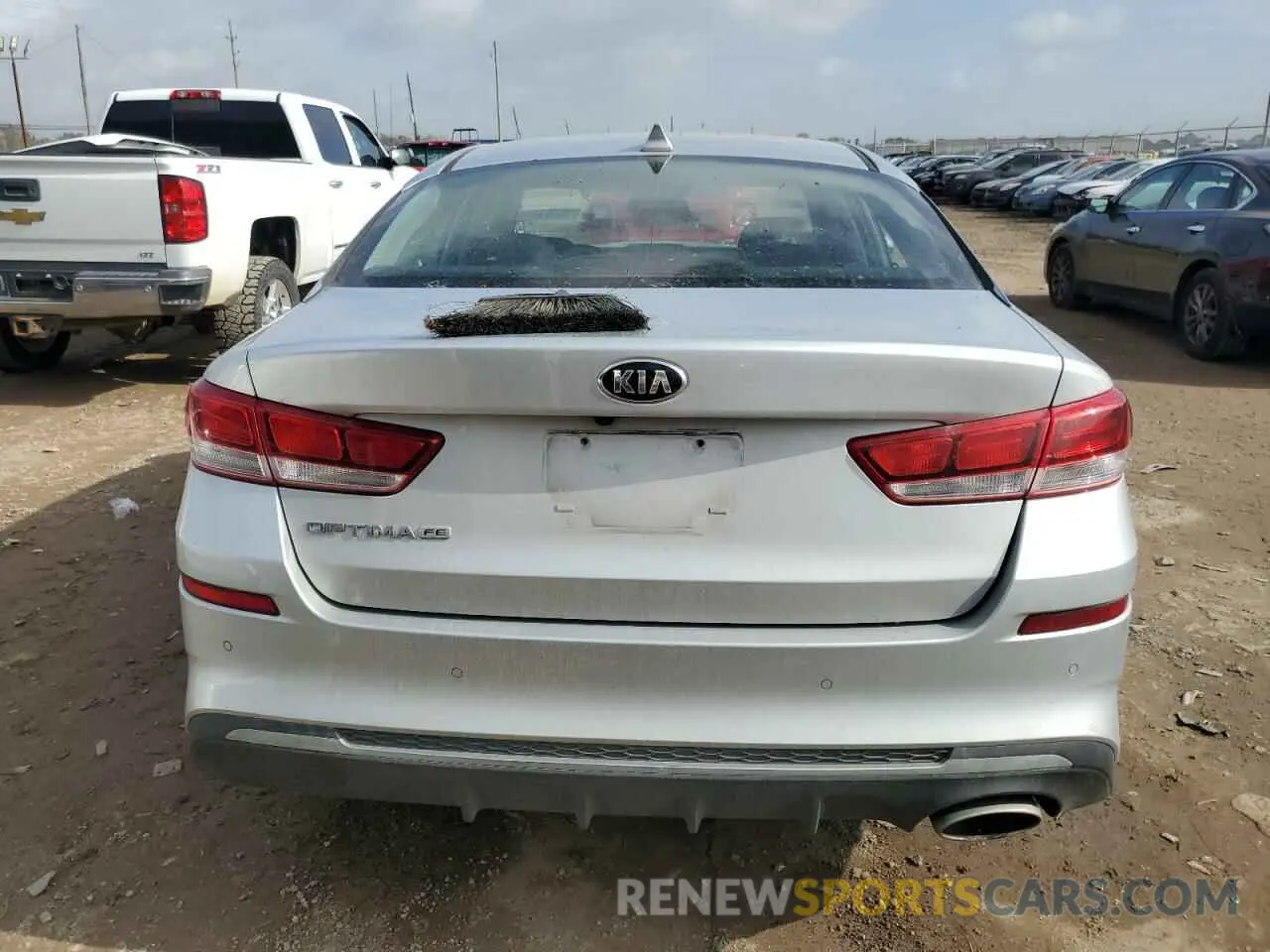 6 Photograph of a damaged car 5XXGT4L33KG275415 KIA OPTIMA 2019