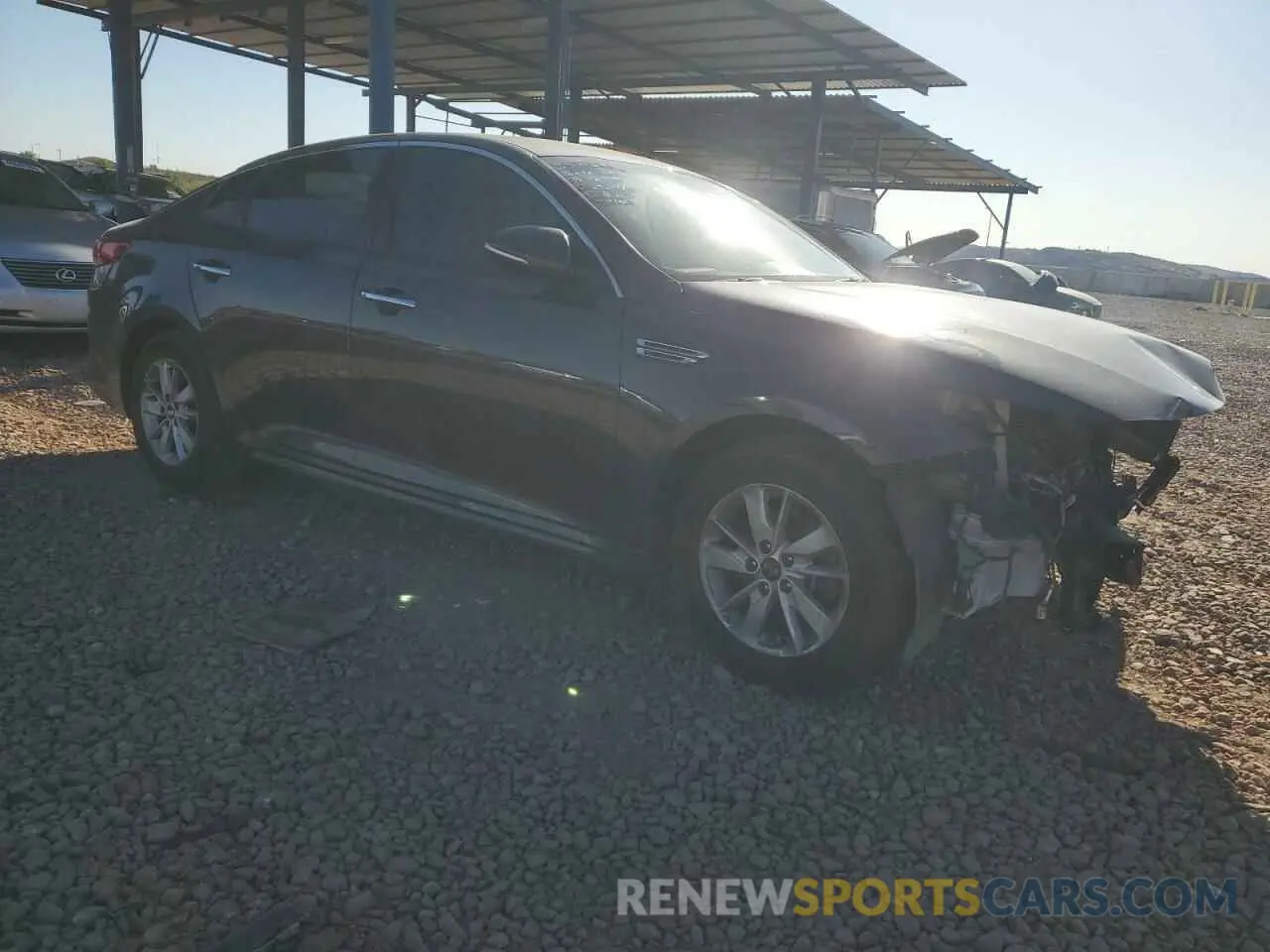 4 Photograph of a damaged car 5XXGT4L33KG275866 KIA OPTIMA 2019