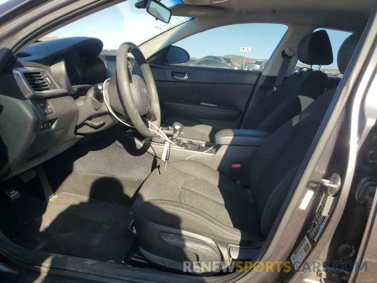 7 Photograph of a damaged car 5XXGT4L33KG275866 KIA OPTIMA 2019