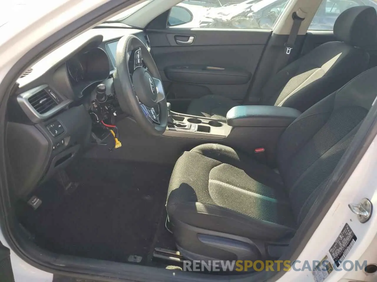 7 Photograph of a damaged car 5XXGT4L33KG276399 KIA OPTIMA 2019