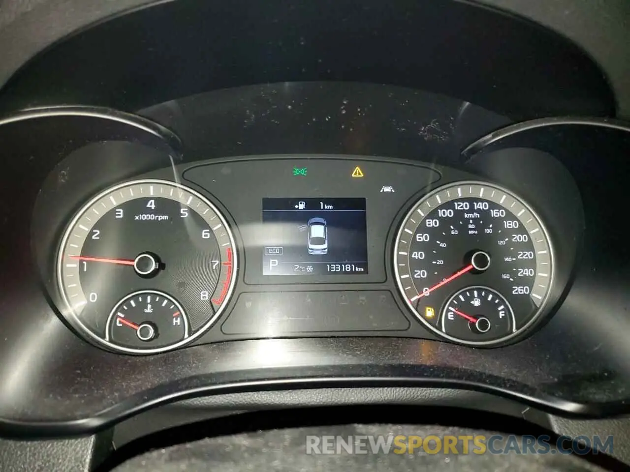 9 Photograph of a damaged car 5XXGT4L33KG277049 KIA OPTIMA 2019