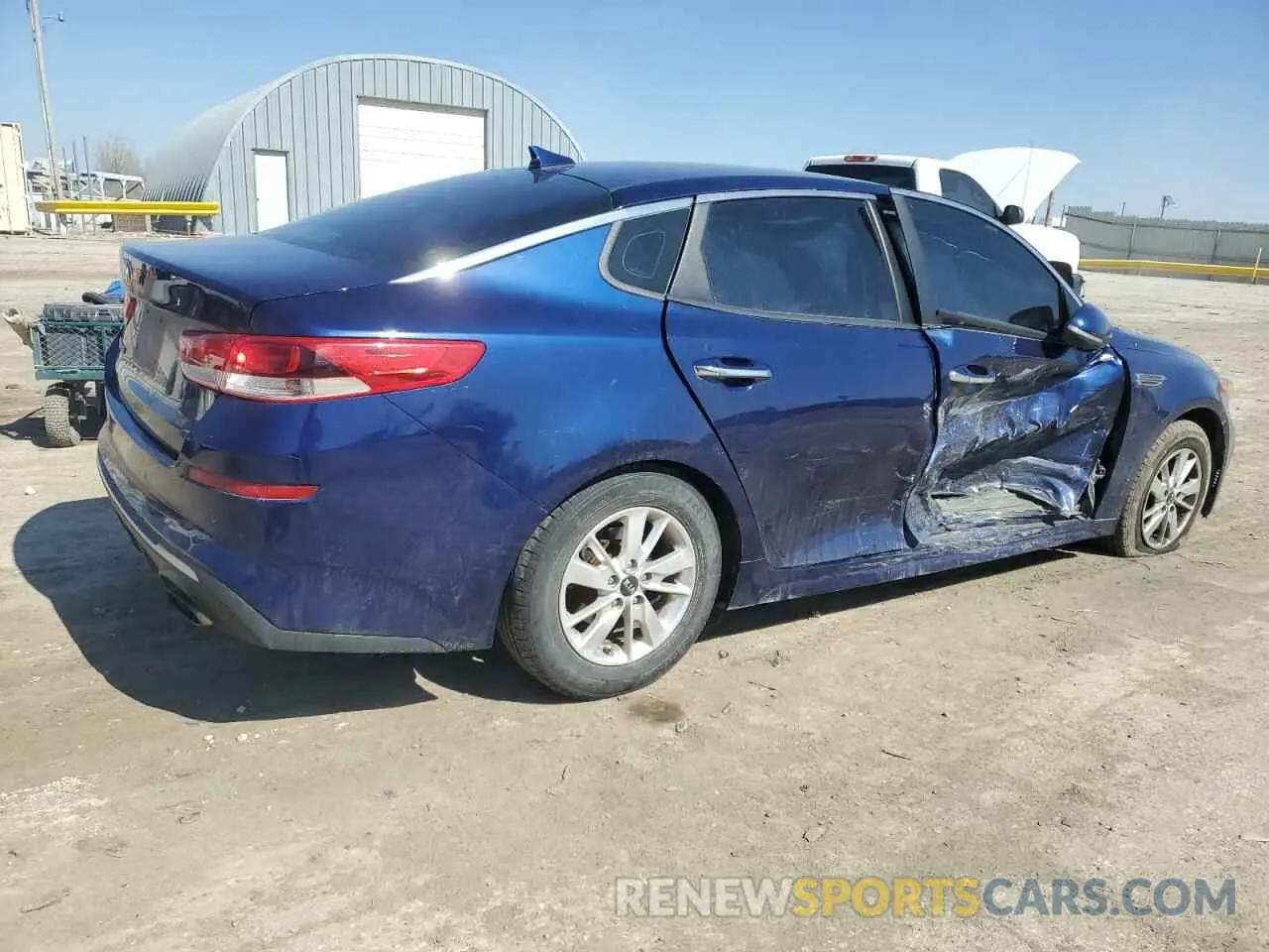 3 Photograph of a damaged car 5XXGT4L33KG277679 KIA OPTIMA 2019