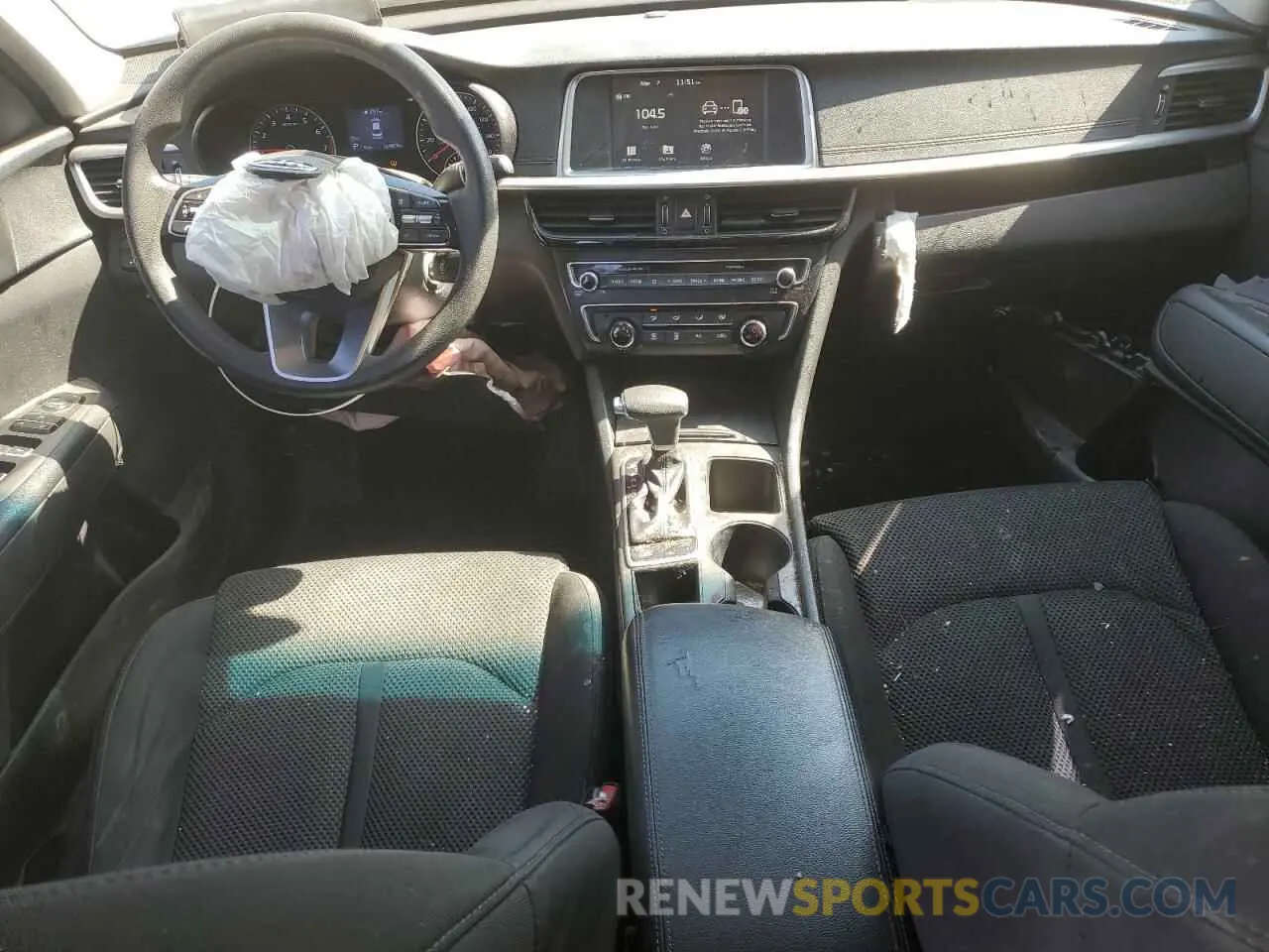 8 Photograph of a damaged car 5XXGT4L33KG277679 KIA OPTIMA 2019
